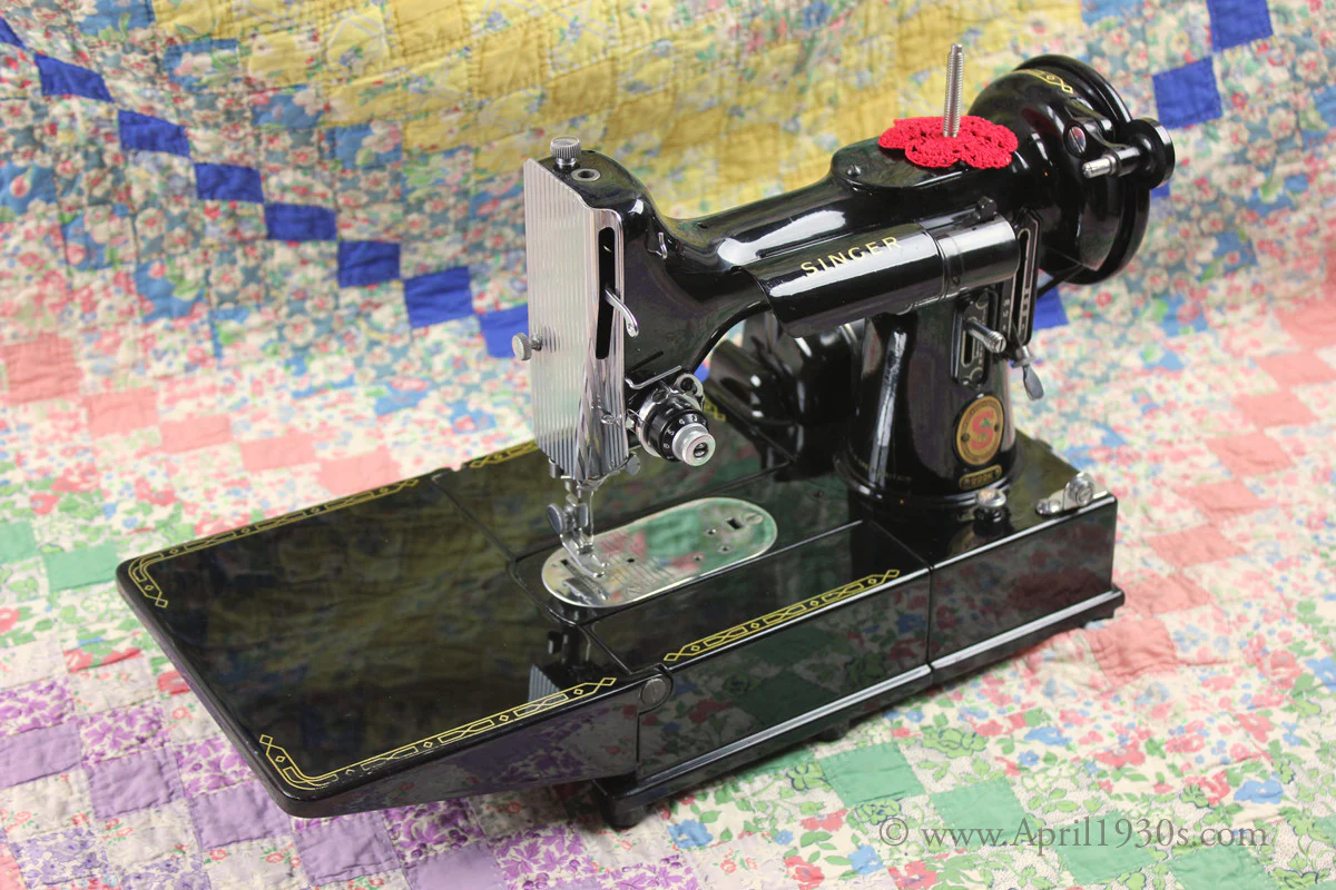 Singer Featherweight 222K Sewing Machine, ER0231**CH - Image 3