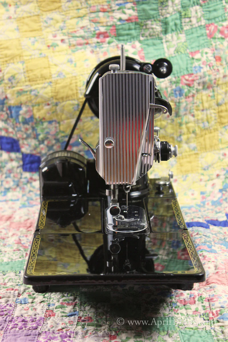Singer Featherweight 222K Sewing Machine, ER0231**CH - Image 9