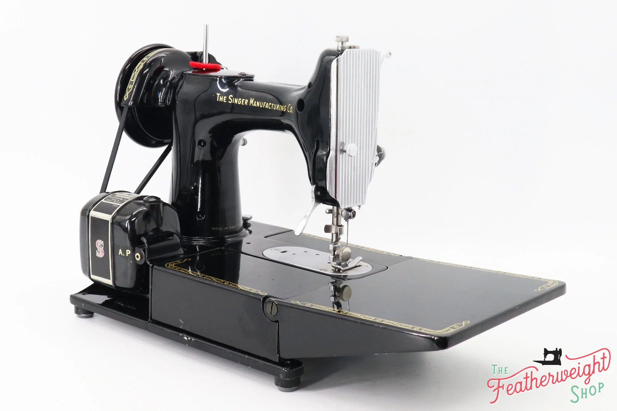 Singer Featherweight 222K Sewing Machine, RED "S" ER02235* - Image 7