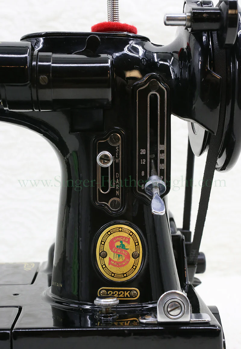 Singer Featherweight 222K Sewing Machine, RED "S" ER0232** - Image 20