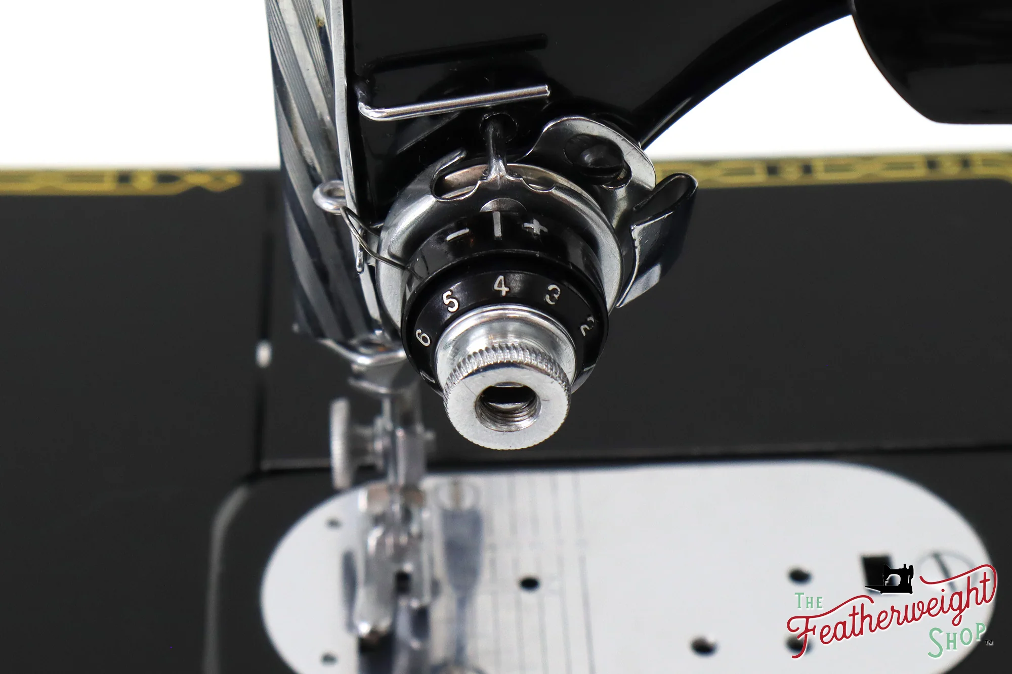 Singer Featherweight 222K Sewing Machine, Red 'S' - ER0236** - 1960 - Image 17