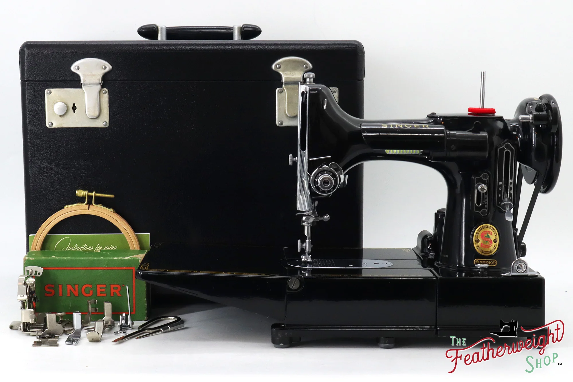 Singer Featherweight 222K Sewing Machine, Red 'S' - ER0236** - 1960 - Image 2