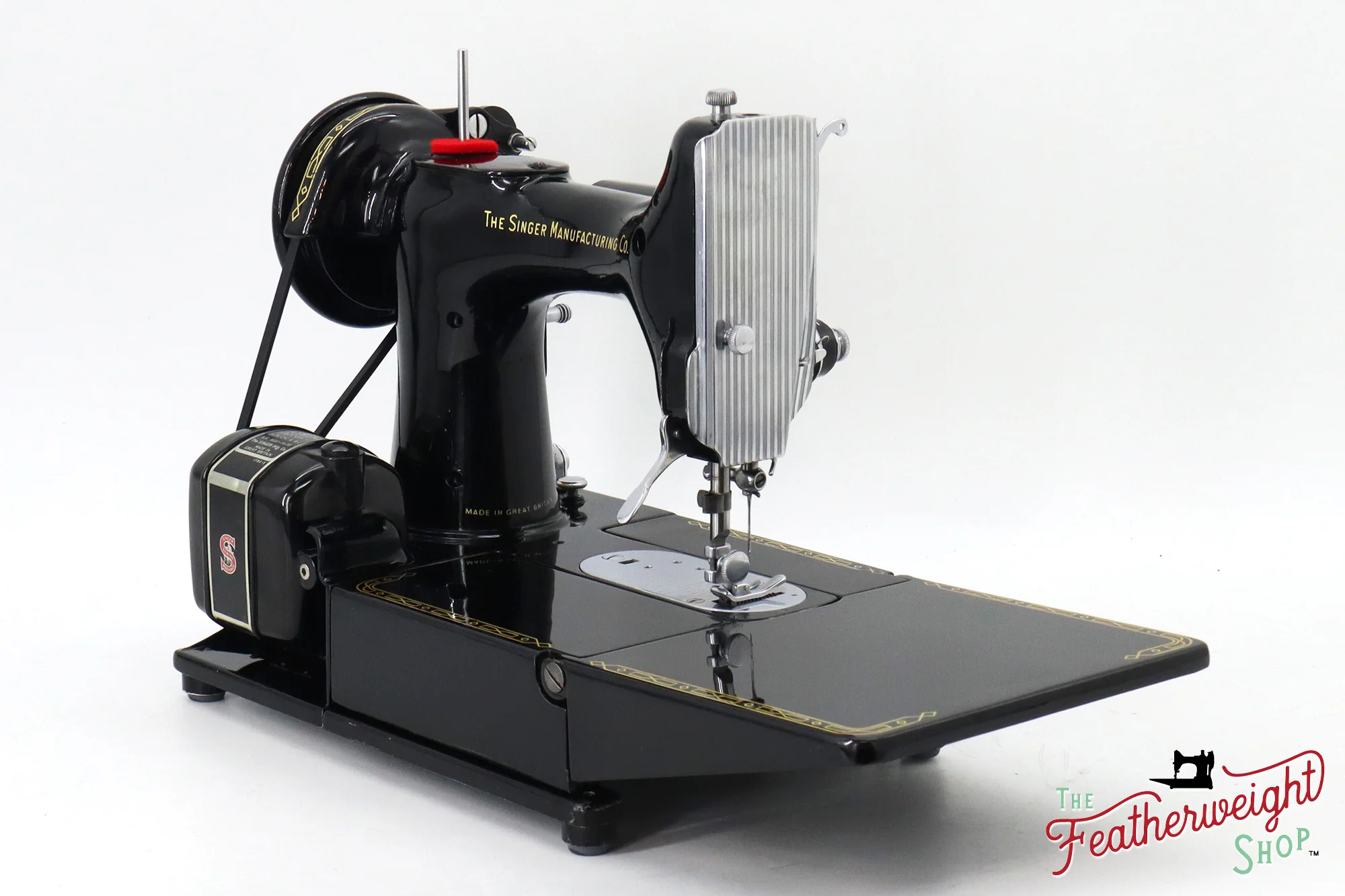 Singer Featherweight 222K Sewing Machine, Red 'S' - ER0236** - 1960 - Image 6
