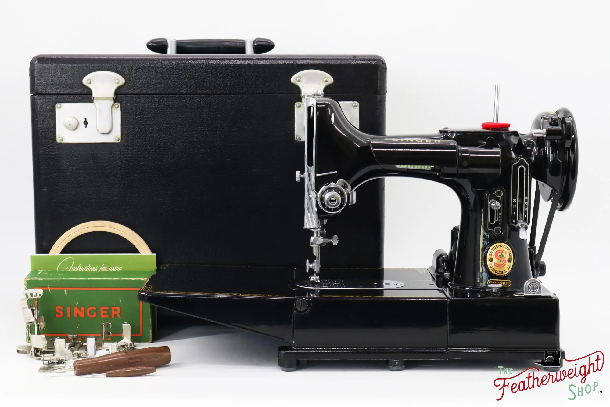 Singer Featherweight 222K Sewing Machine, Red 'S' - ER3165** - 1960 - Image 3
