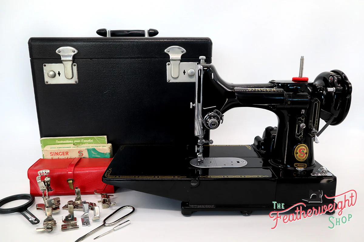 Singer Featherweight 222K Sewing Machine, RED "S" ES165*** - Image 2
