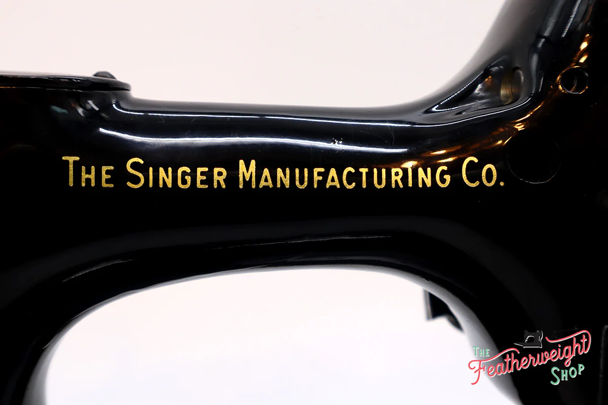 Singer Featherweight 222K Sewing Machine, RED "S" ES167*** - Image 14