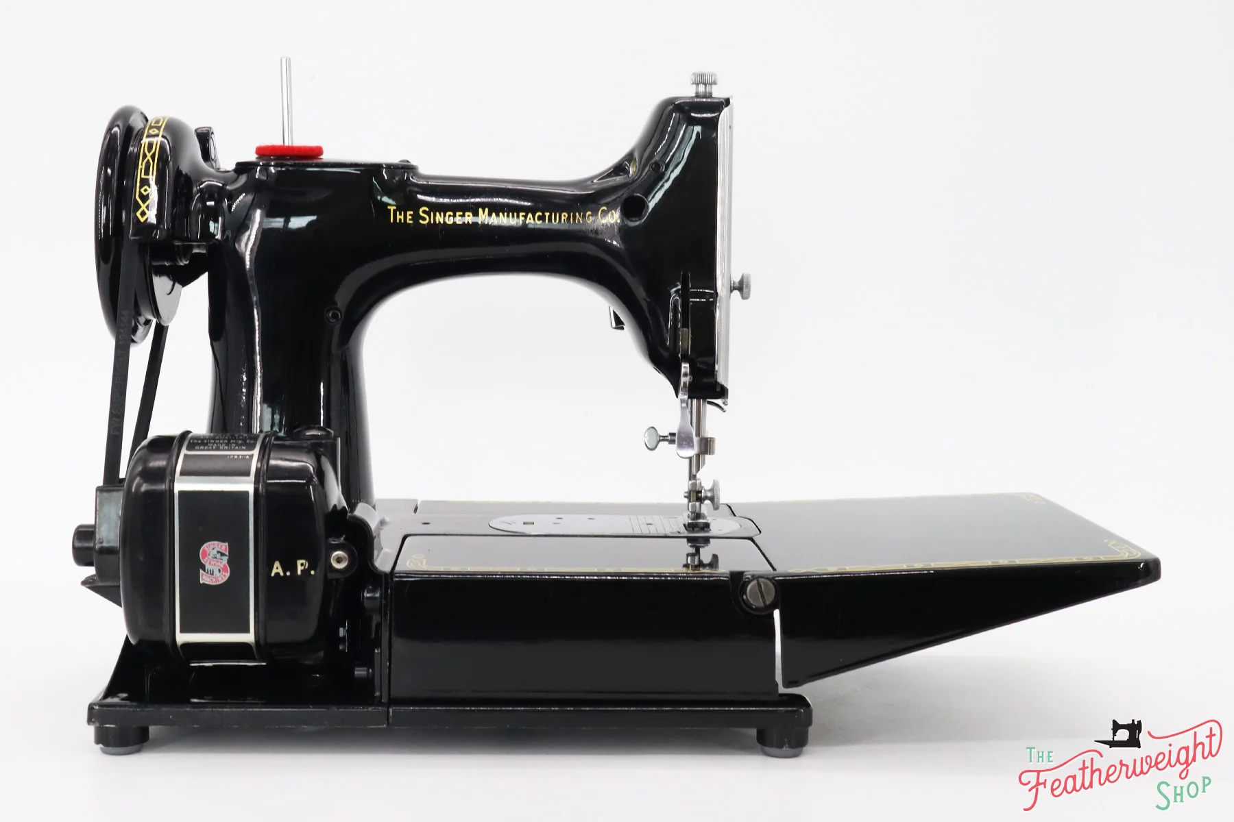 Singer Featherweight 222K Sewing Machine, RED "S" ES355*** - Image 7