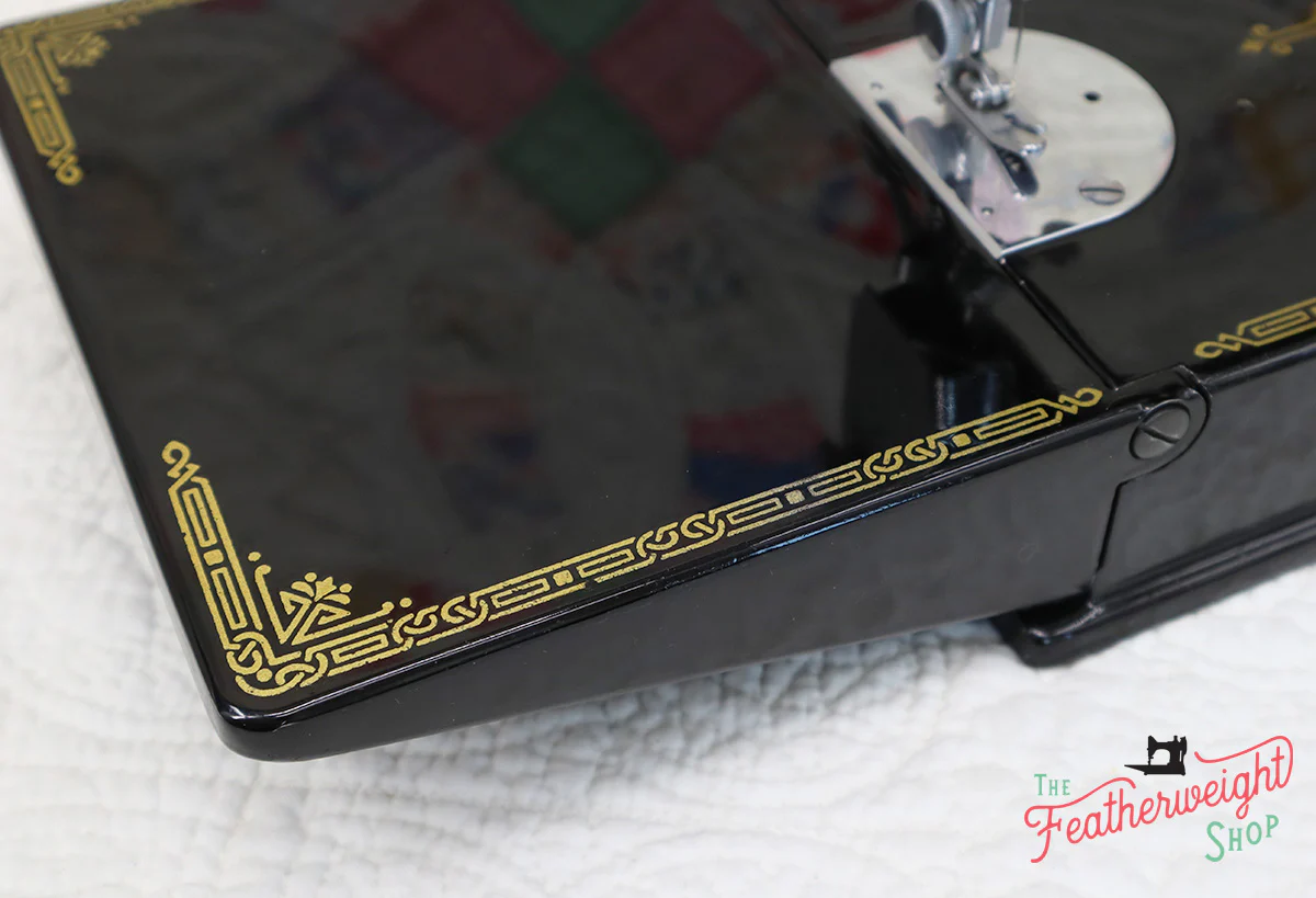 Singer Featherweight 221K Sewing Machine, French EF909*** - Image 8