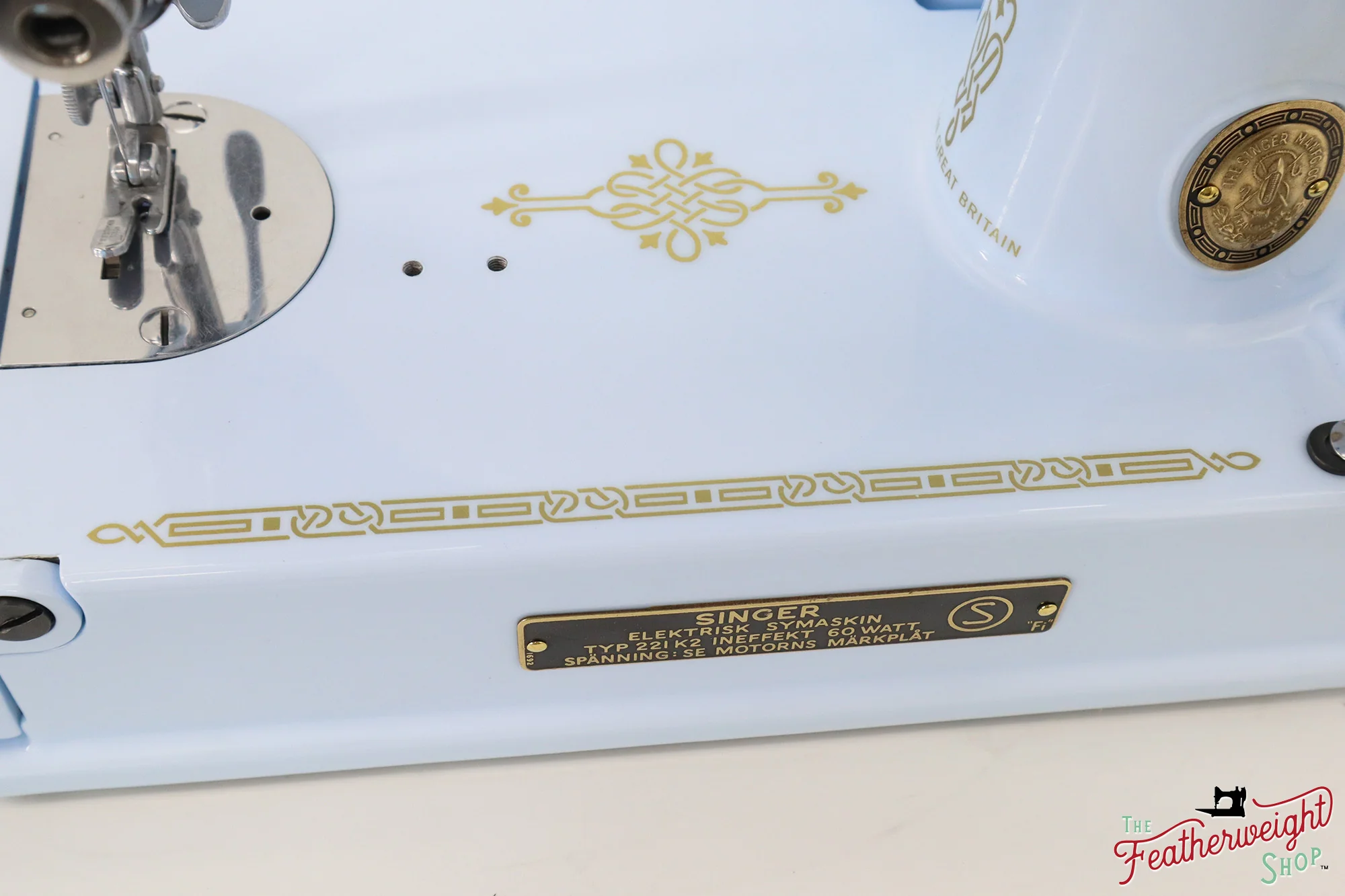 Singer Featherweight Swedish 221K EH138*** - Fully Restored in Cinderella Blue - Image 8
