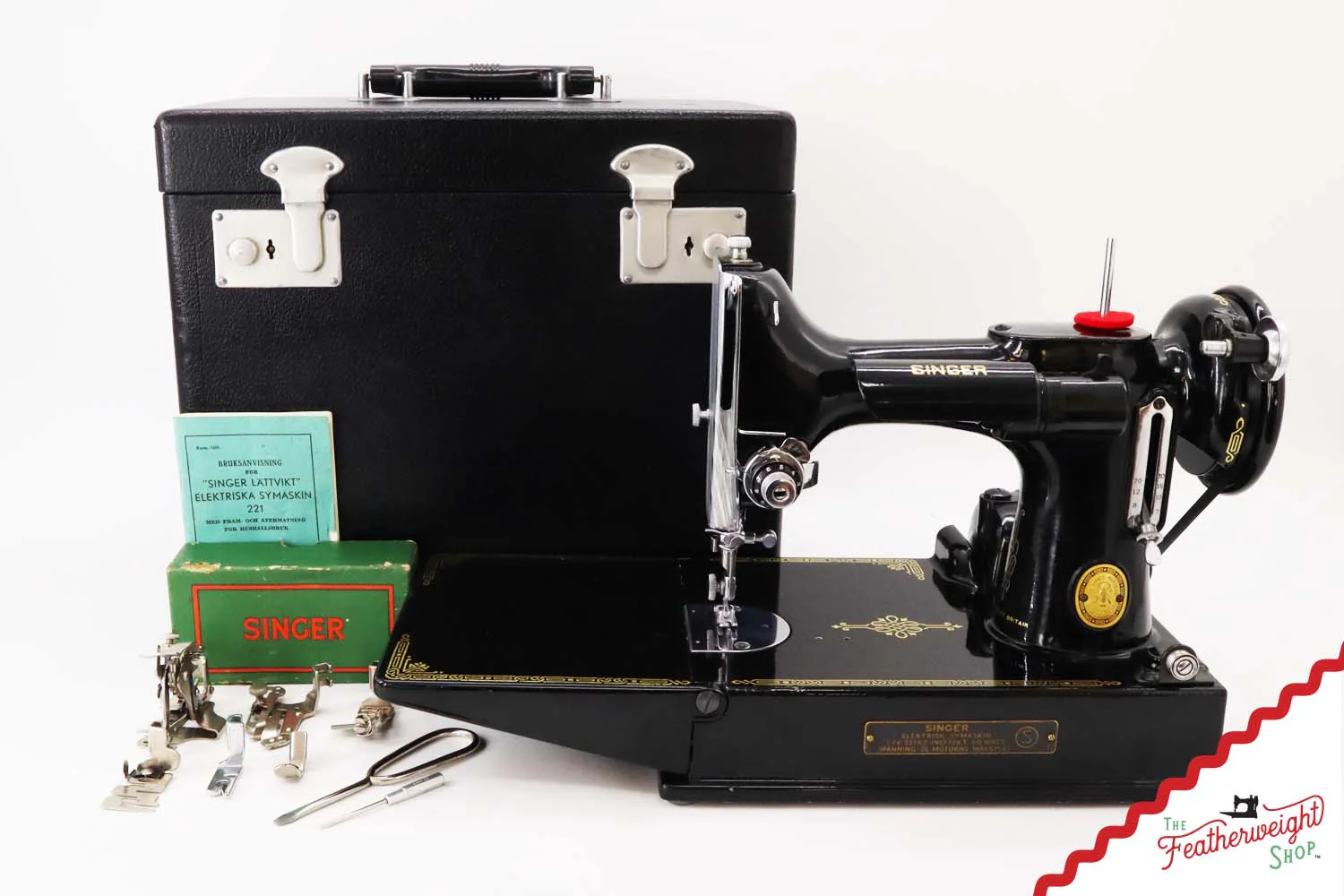 Singer Featherweight Swedish 221K Sewing Machine, EH0011** - Image 2