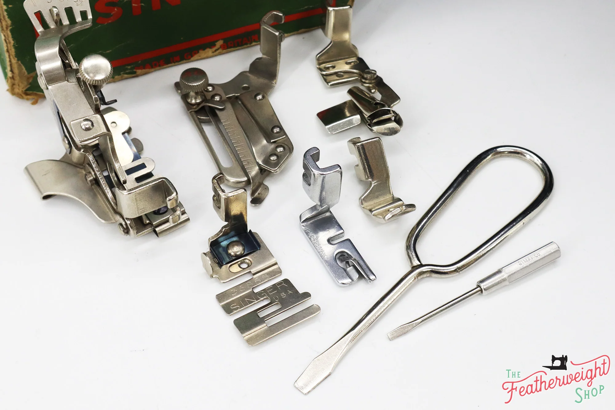 Singer Featherweight Swedish 221K Sewing Machine, EH005*** - Image 17