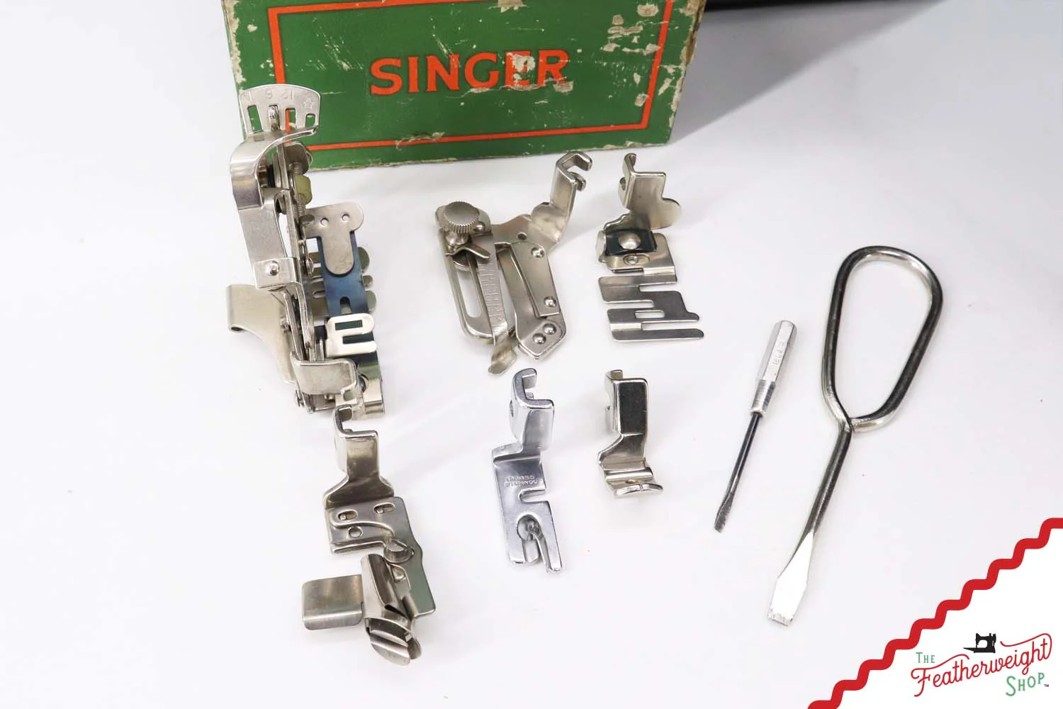 Singer Featherweight Swedish 221K Sewing Machine, EH2399** - Image 18
