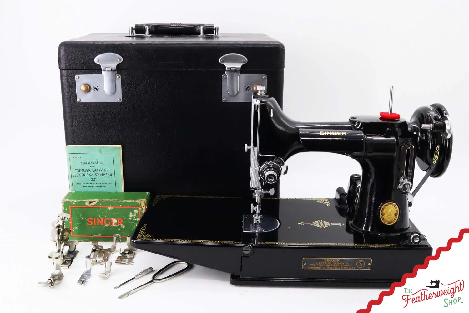 Singer Featherweight Swedish 221K Sewing Machine, EH2399** - Image 2
