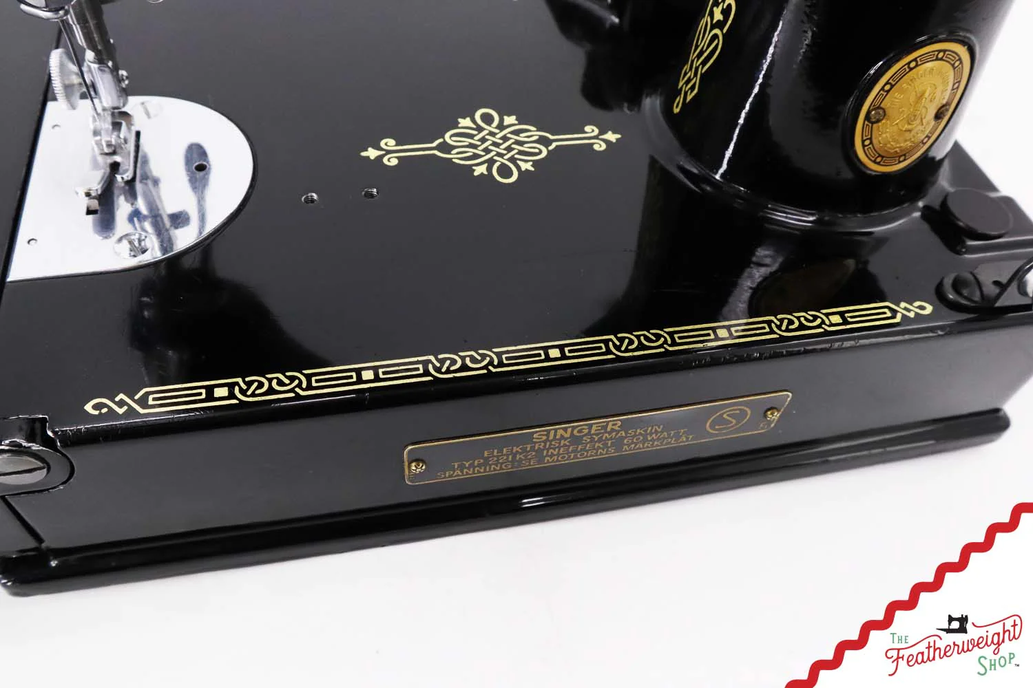 Singer Featherweight Swedish 221K Sewing Machine, EH2399** - Image 8