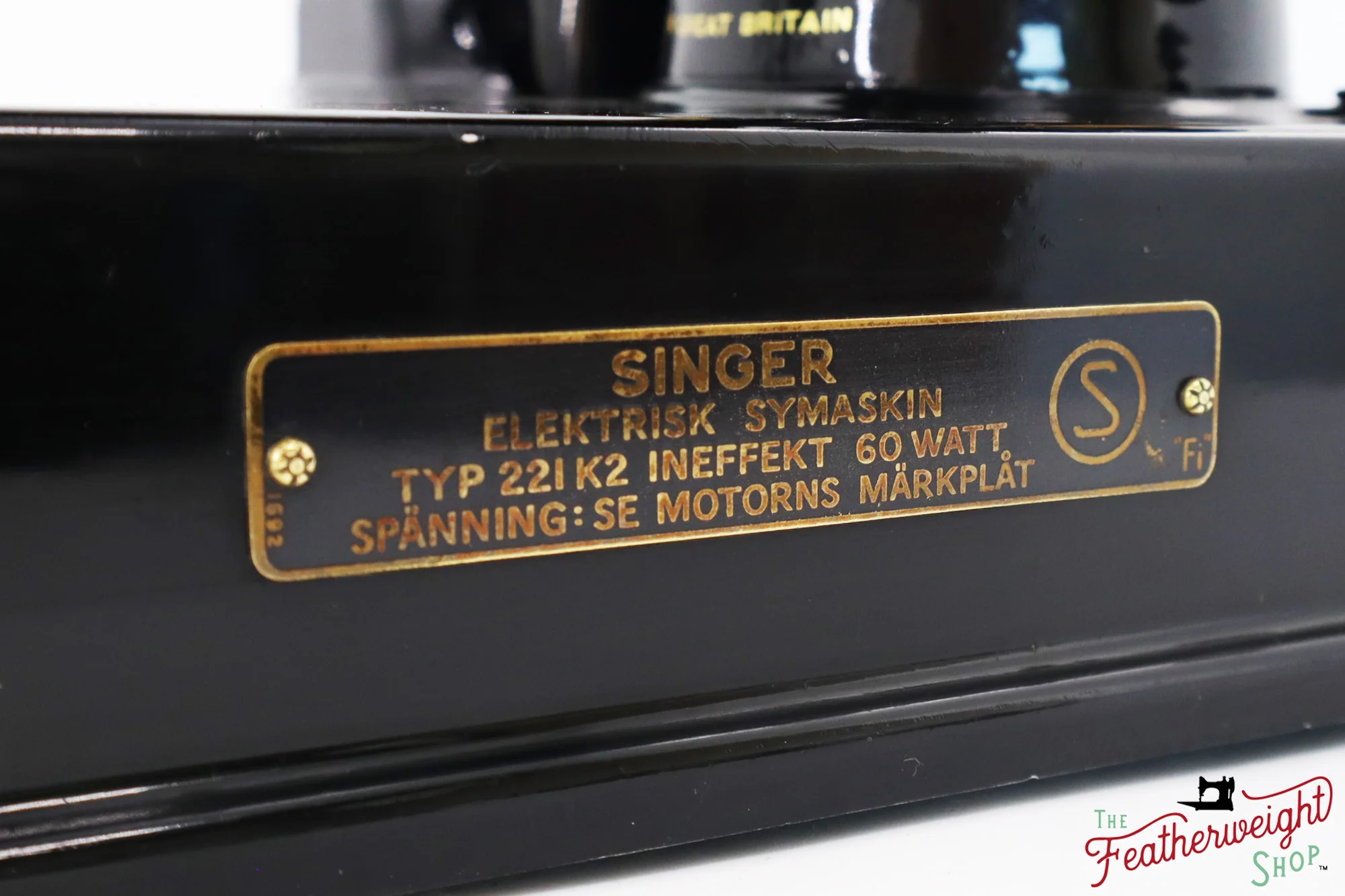 Singer Featherweight Swedish 221K Sewing Machine, EH2436** - Image 4
