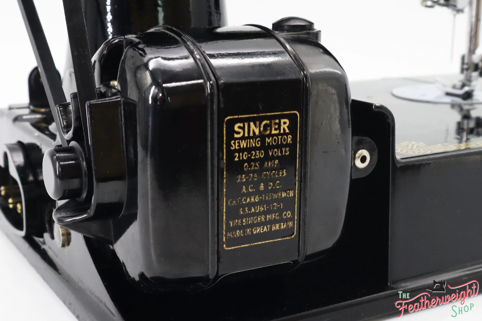 Singer Featherweight Swedish 221K Sewing Machine, EH371*** - Image 4