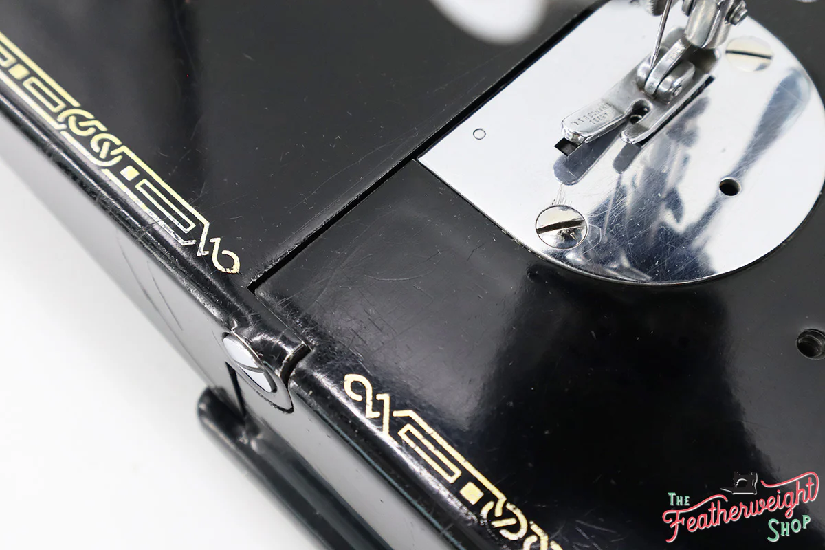 Singer Featherweight Top Decal 221 Sewing Machine, AF385*** - SCARCE - Image 11