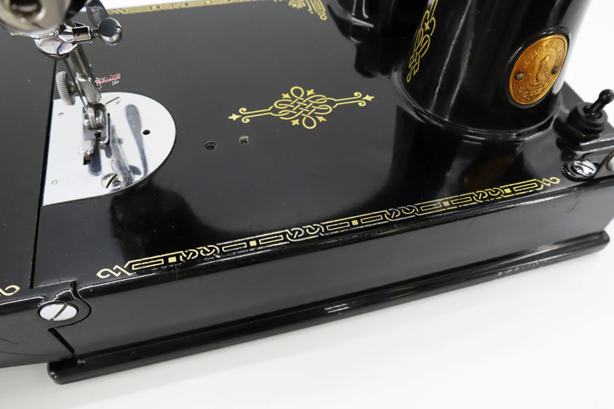 Singer Featherweight Top Decal 221 Sewing Machine, AF385*** - SCARCE - Image 15