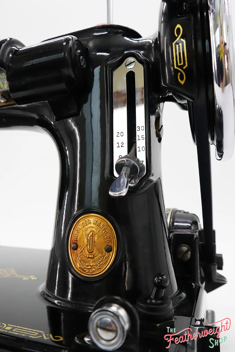 Singer Featherweight Top Decal 221 Sewing Machine, AF385*** - SCARCE - Image 17