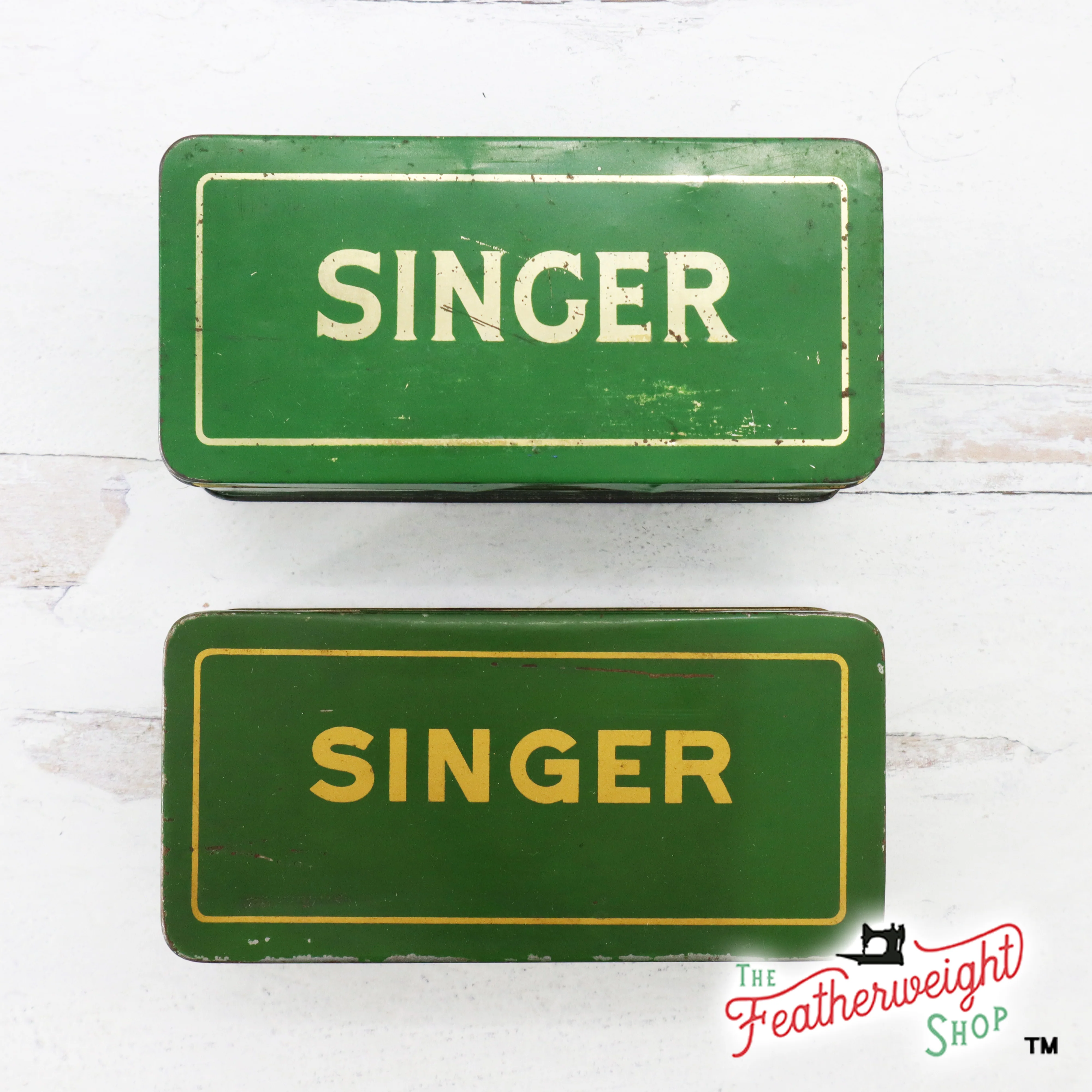 Singer Metal Attachments Tin - RARE Singer (Vintage Original) - Image 3