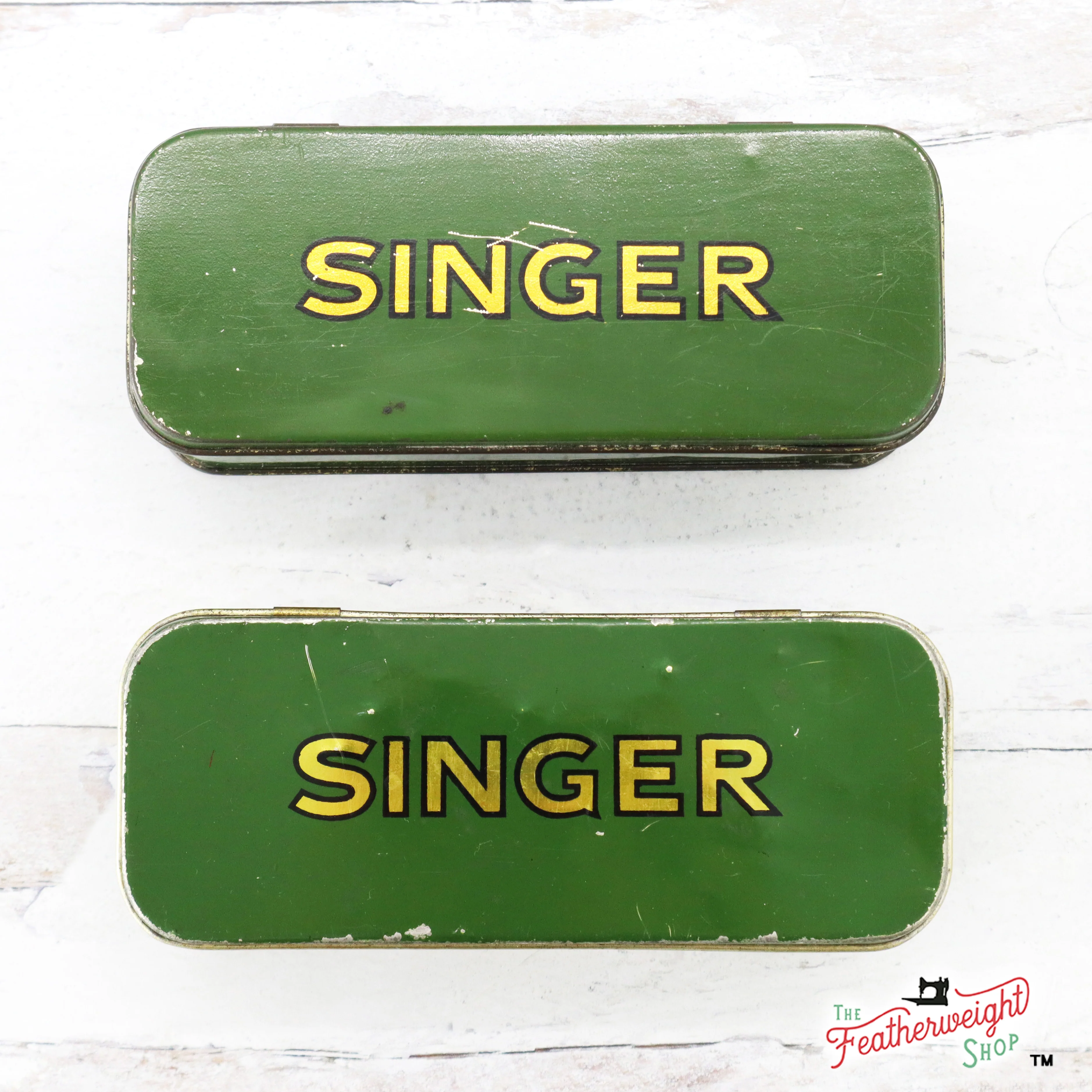Singer Metal Attachments Tin - RARE Singer (Vintage Original) - Image 7
