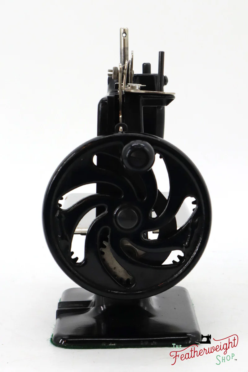 Singer Sewhandy Model 20-10 - Black, September 2024, Faire - Image 7
