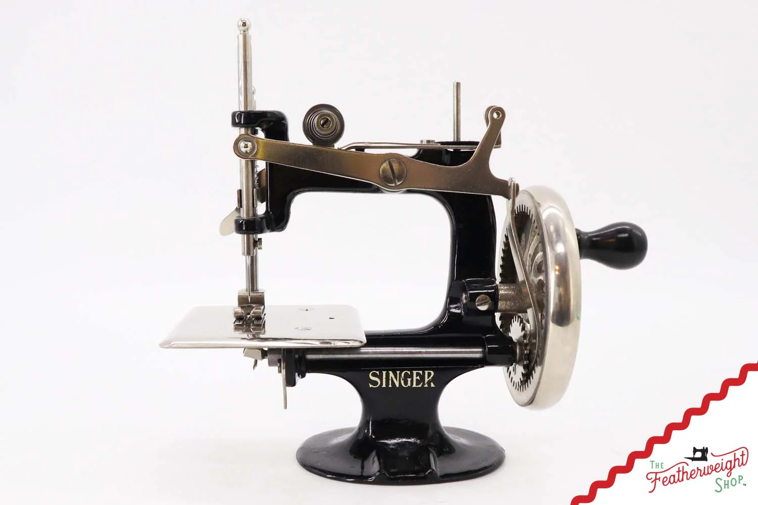 Singer Sewhandy Model 20, Black 8-Spoke - Holiday Faire 2025 - Image 3