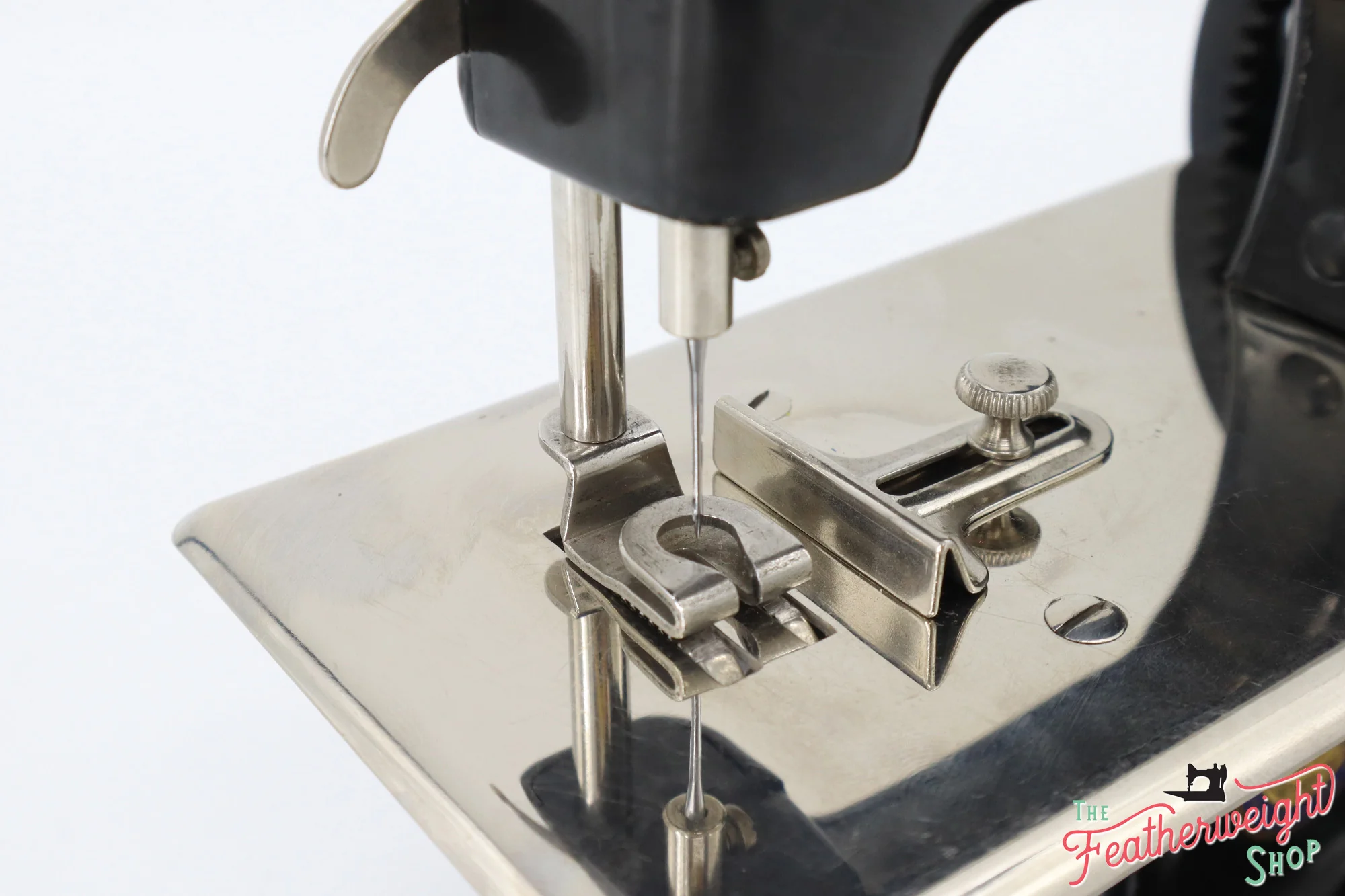 Singer Sewhandy Model 20 - Black, Centennial - Image 10