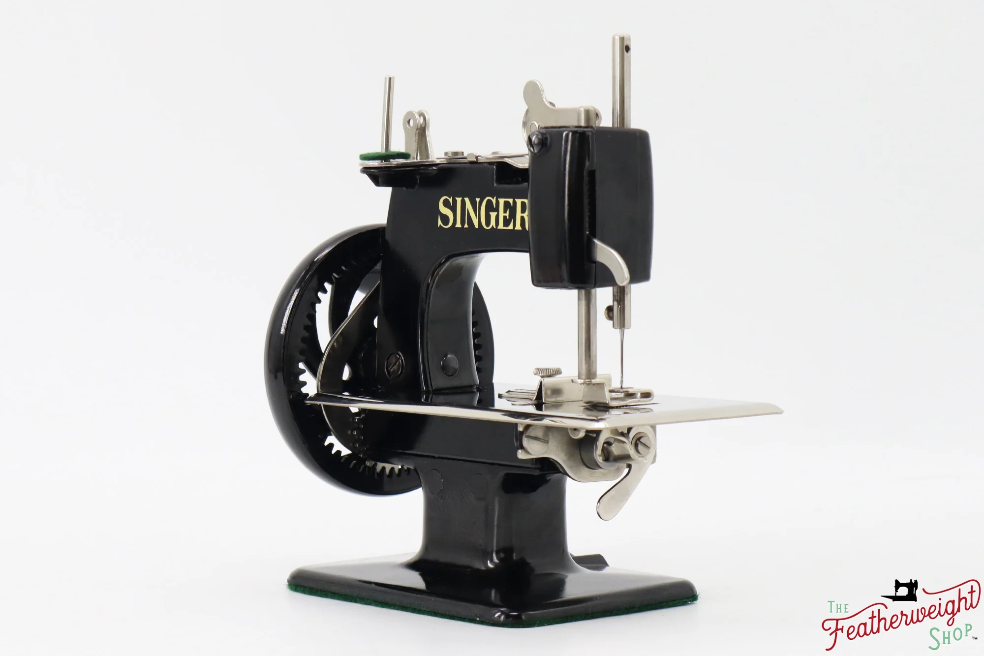 Singer Sewhandy Model 20 - Black, Centennial (July 2023 Faire) - Image 5