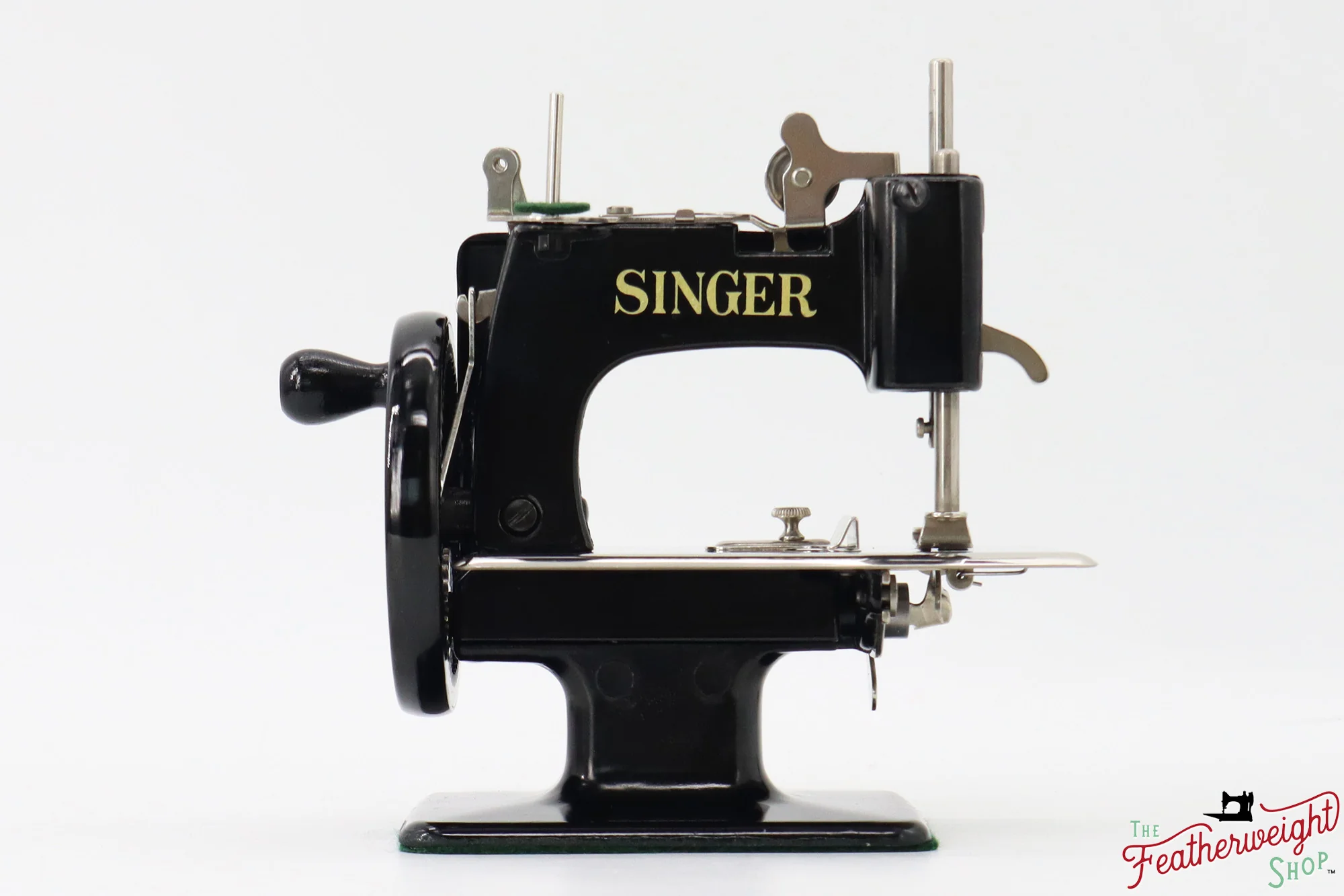 Singer Sewhandy Model 20 - Black, Centennial (July 2023 Faire) - Image 6