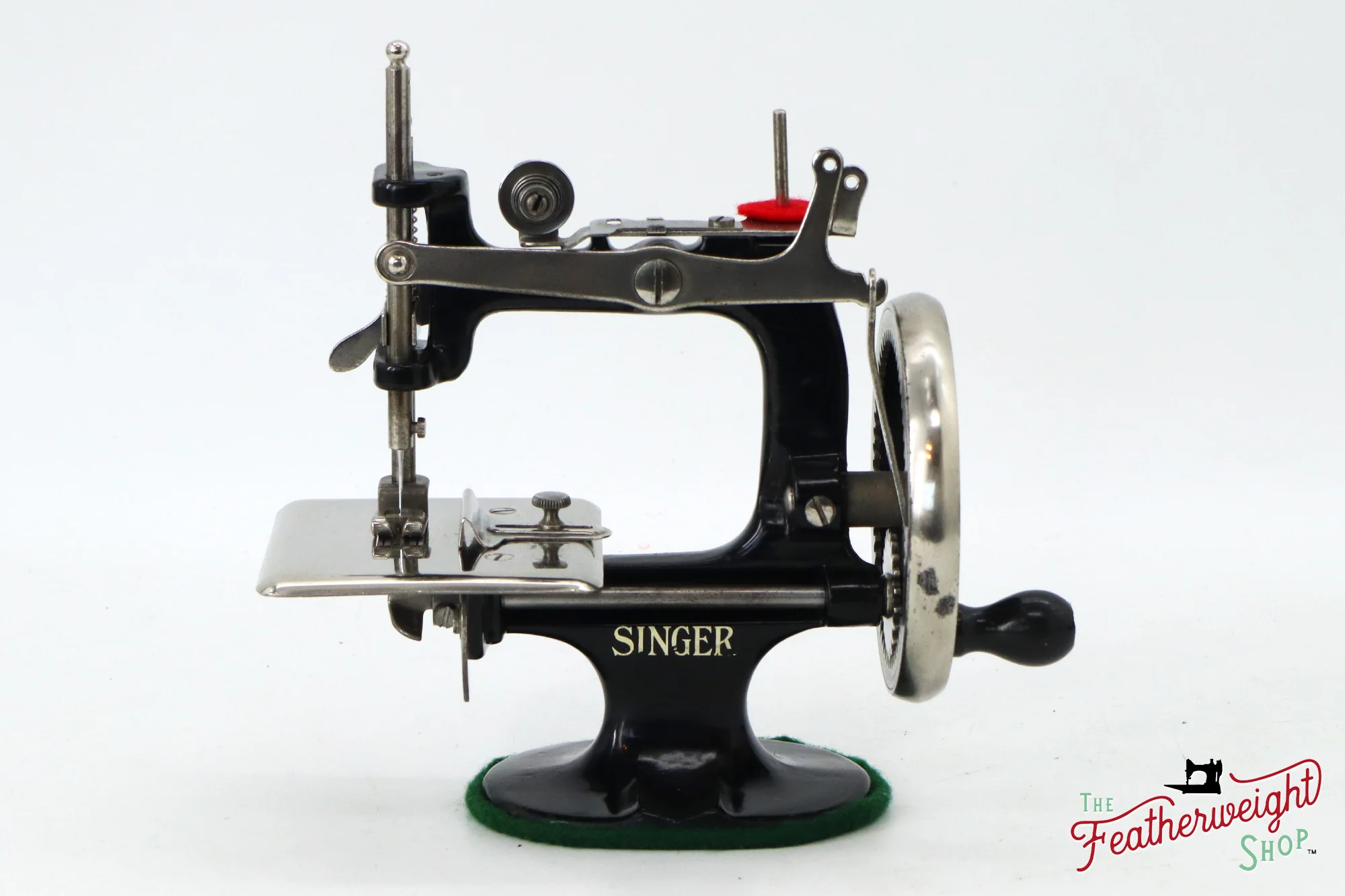 Singer Sewhandy Model 20, Black - Holiday Faire, 2024 - Image 2