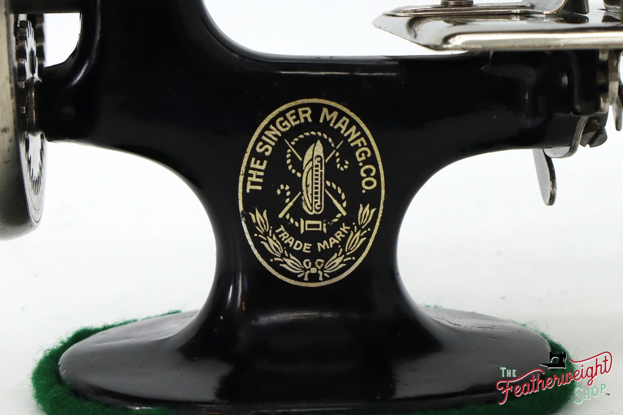 Singer Sewhandy Model 20, Black - Holiday Faire, 2024 - Image 9