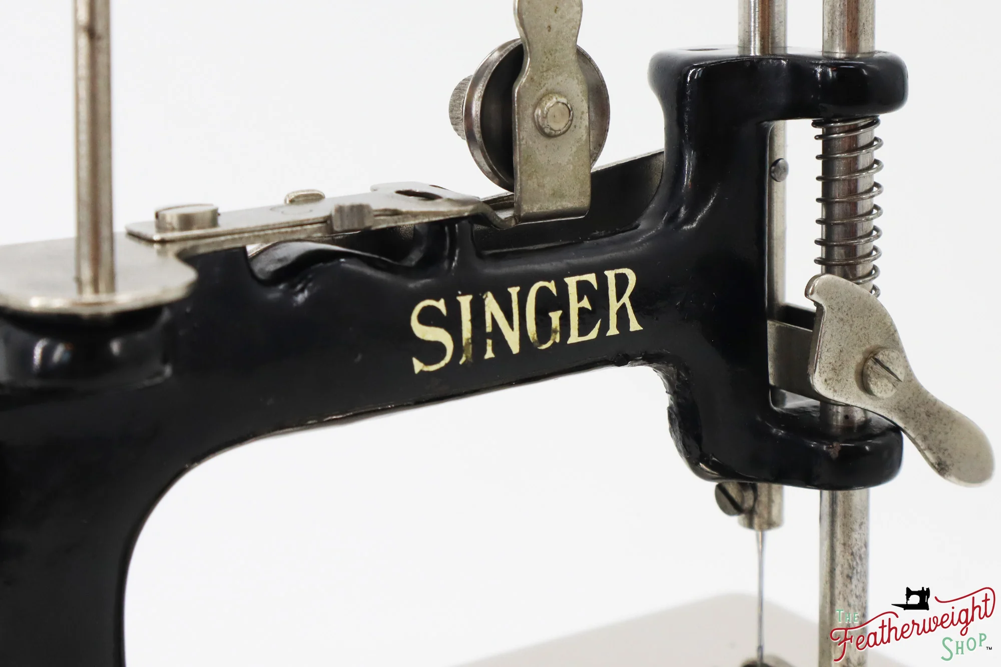 Singer Sewhandy Model 20, Black - January 2024 Faire - Image 9