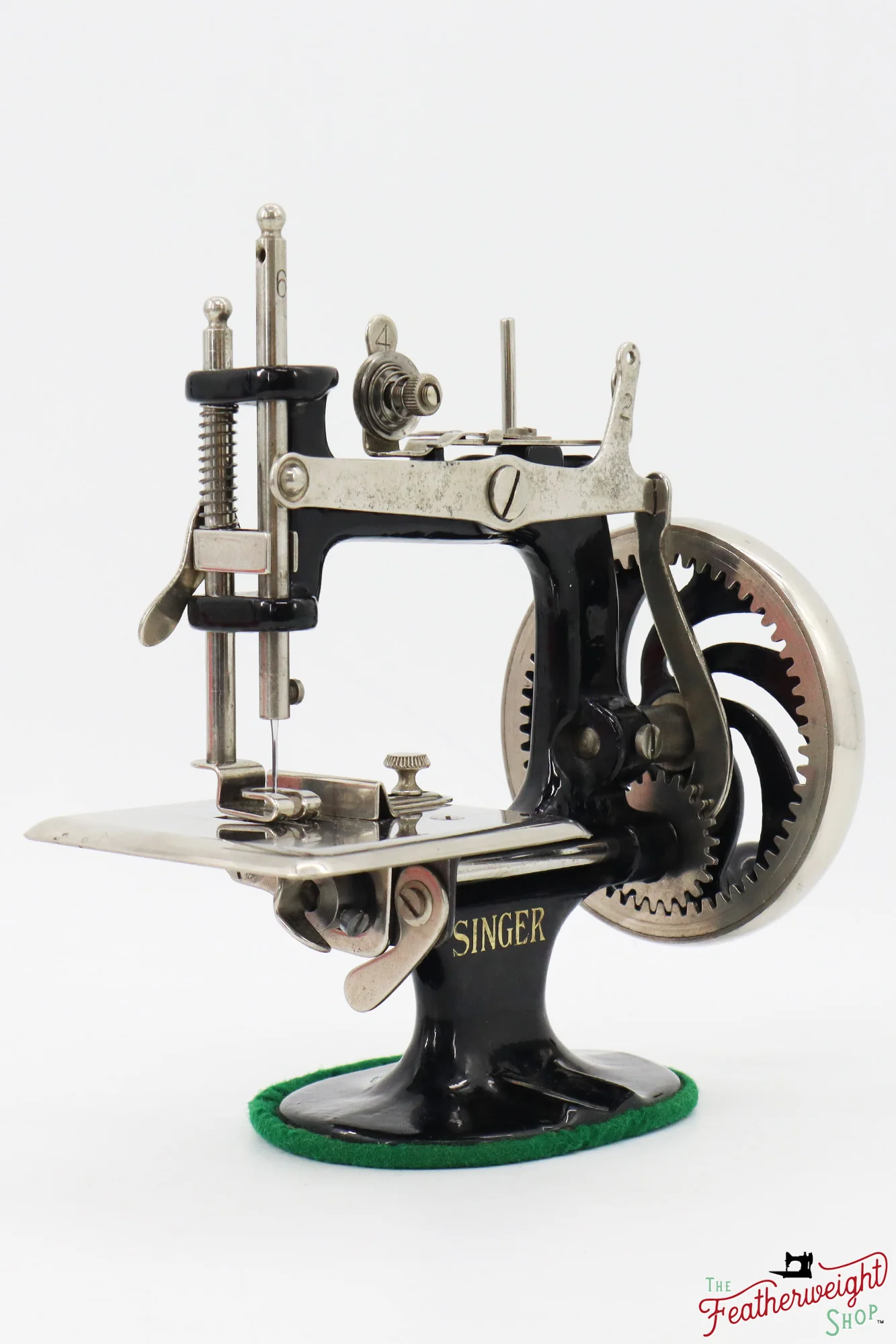 Singer Sewhandy Model 20, Black - Made in U.S.A. Decal - Image 3