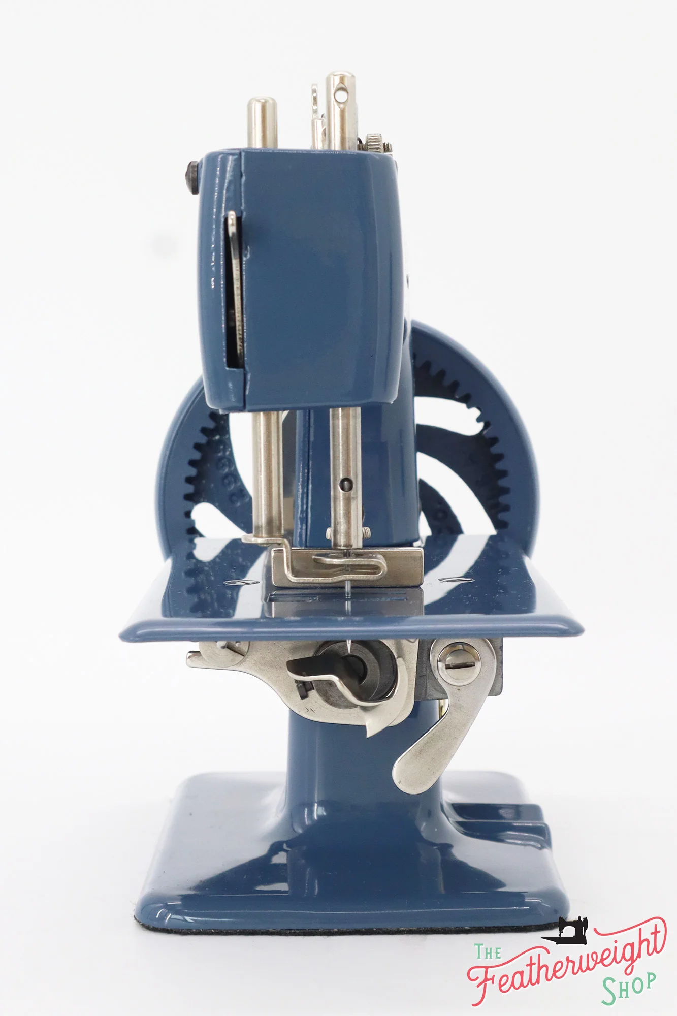 Singer Sewhandy Model 20 - Fully Restored in Denim - Image 4