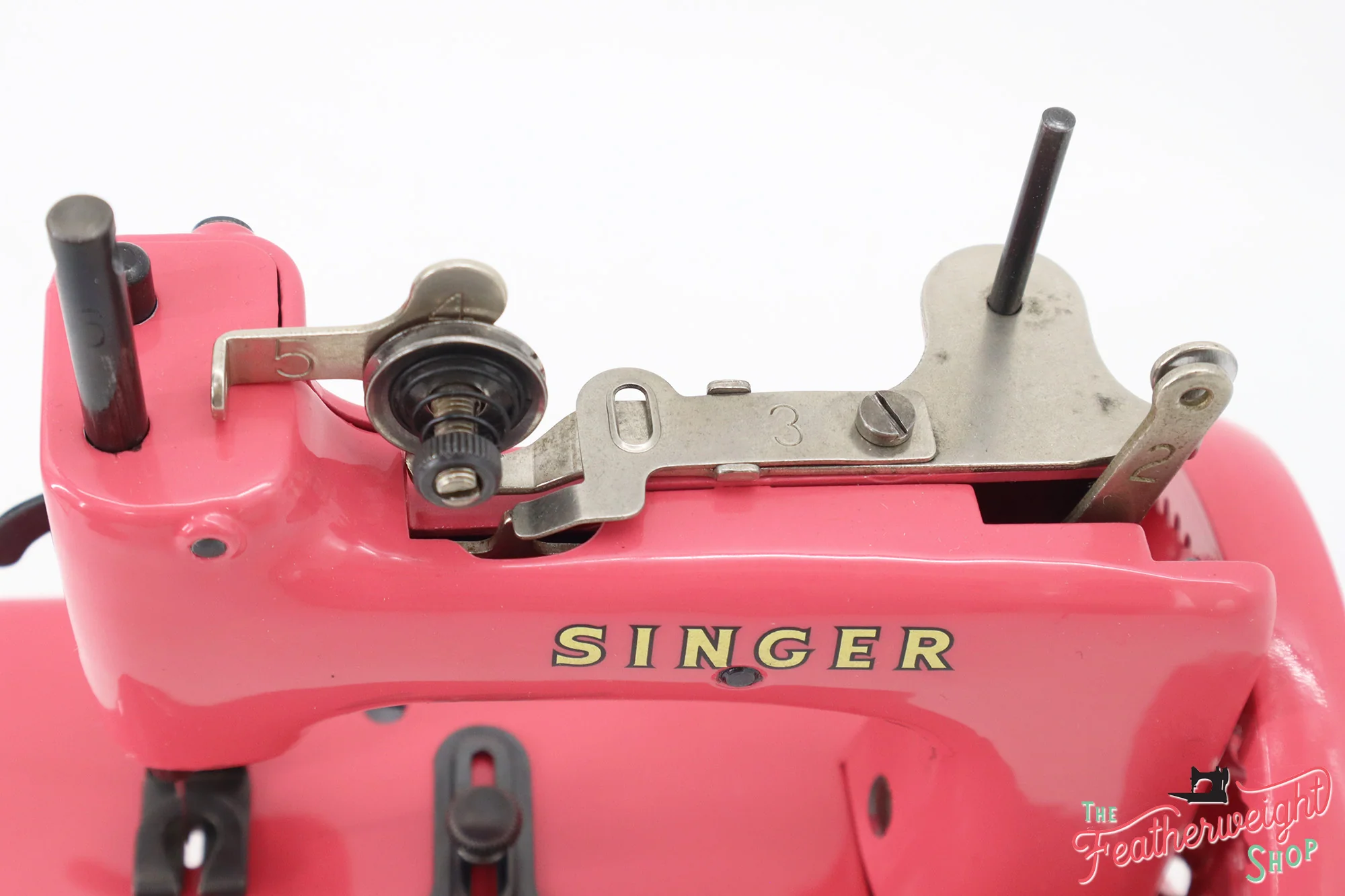 Singer Sewhandy Model 20 - Fully Restored in 'Happy Pink Grapefruit' - Complete Set - Image 9