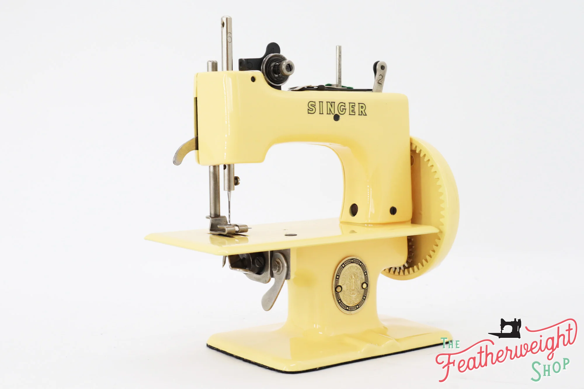 Singer Sewhandy Model 20 - Fully Restored in Happy Yellow - Image 3