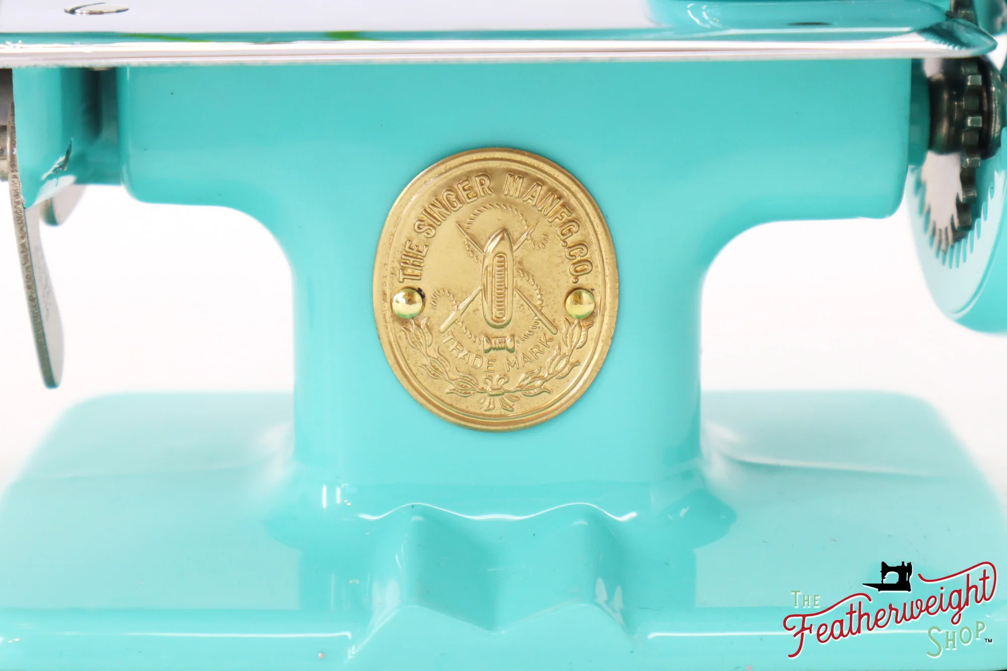 Singer Sewhandy Model 20 - Fully Restored in Tiffany Blue - April 2024, Faire - Image 10