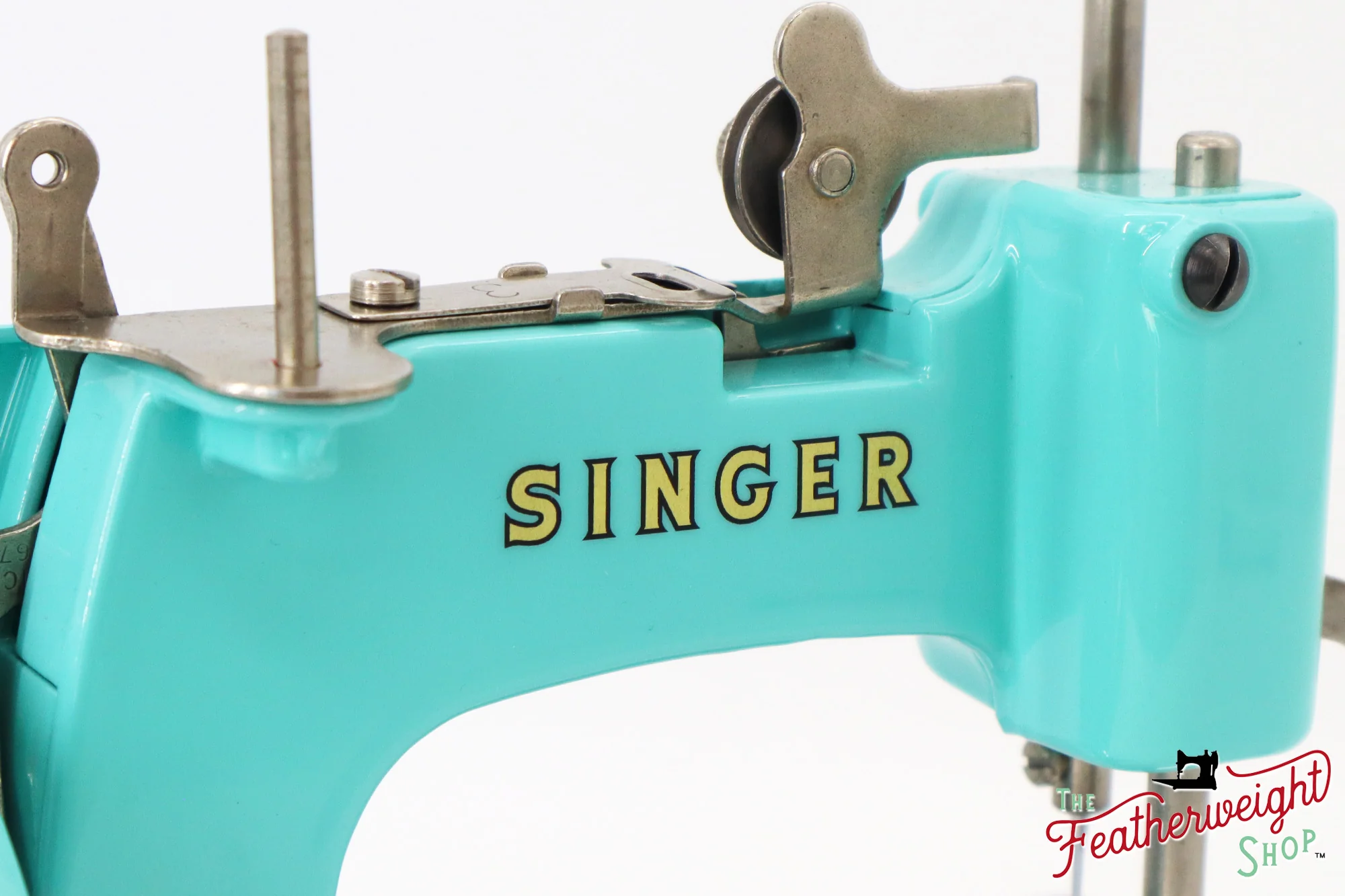 Singer Sewhandy Model 20 - Fully Restored in Tiffany Blue - April 2024, Faire - Image 9