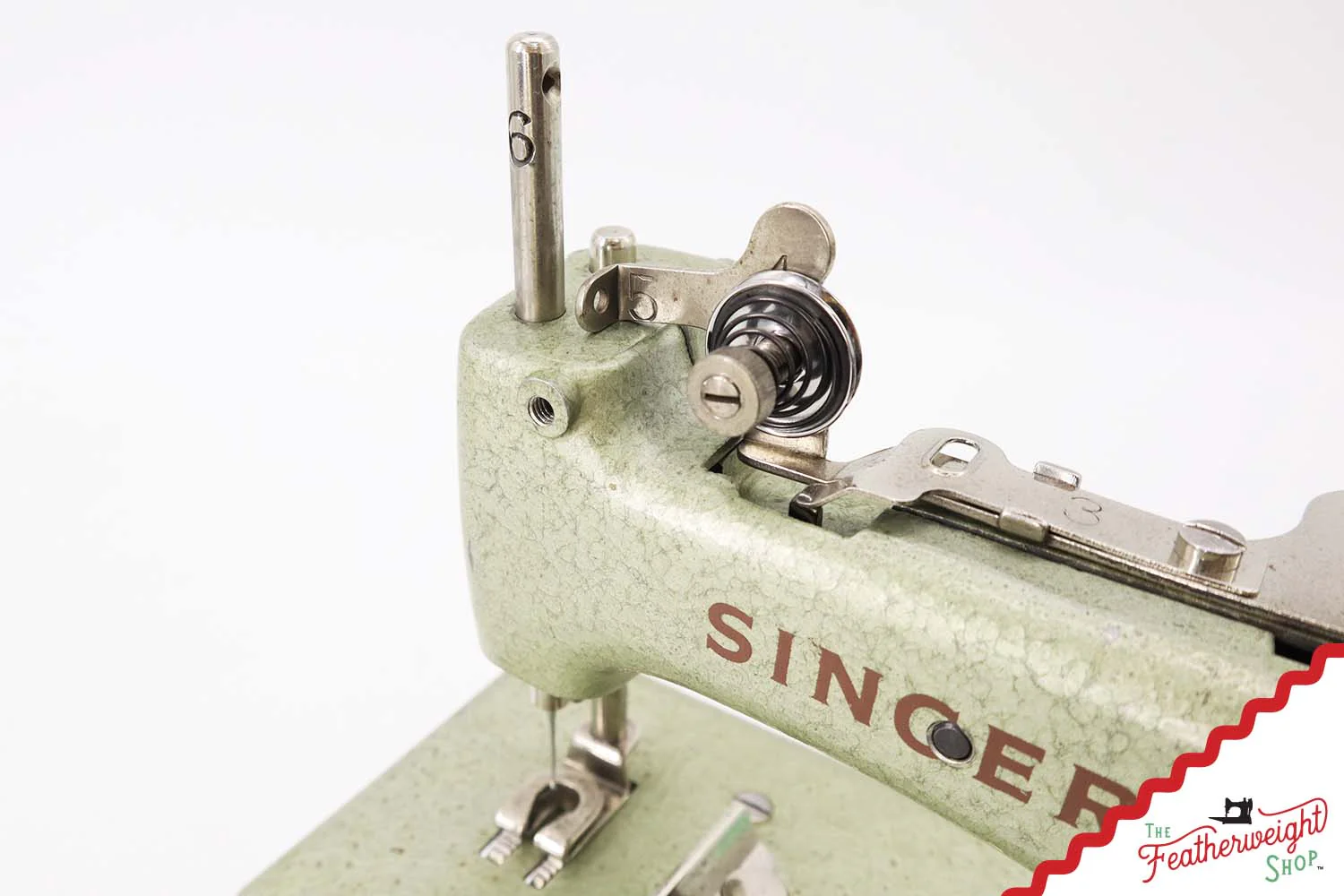 Singer Sewhandy Model 20, Hammered Green - October 2025, Faire - Image 11