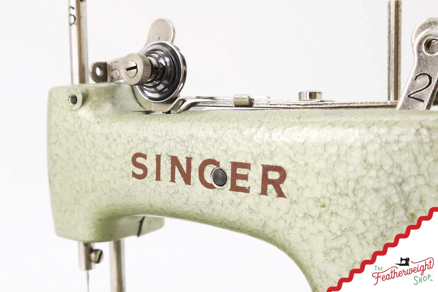 Singer Sewhandy Model 20, Hammered Green - October 2025, Faire - Image 8