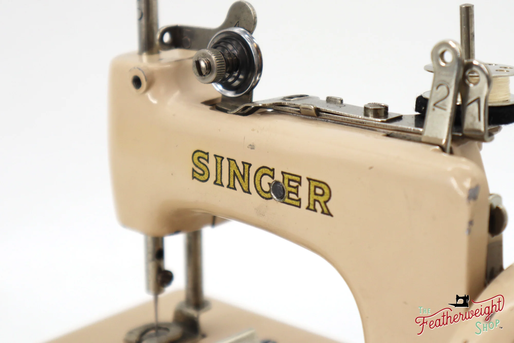 Singer Sewhandy Model 20 - Original Pastry - RARE, Oct. 2024 Faire - Image 9