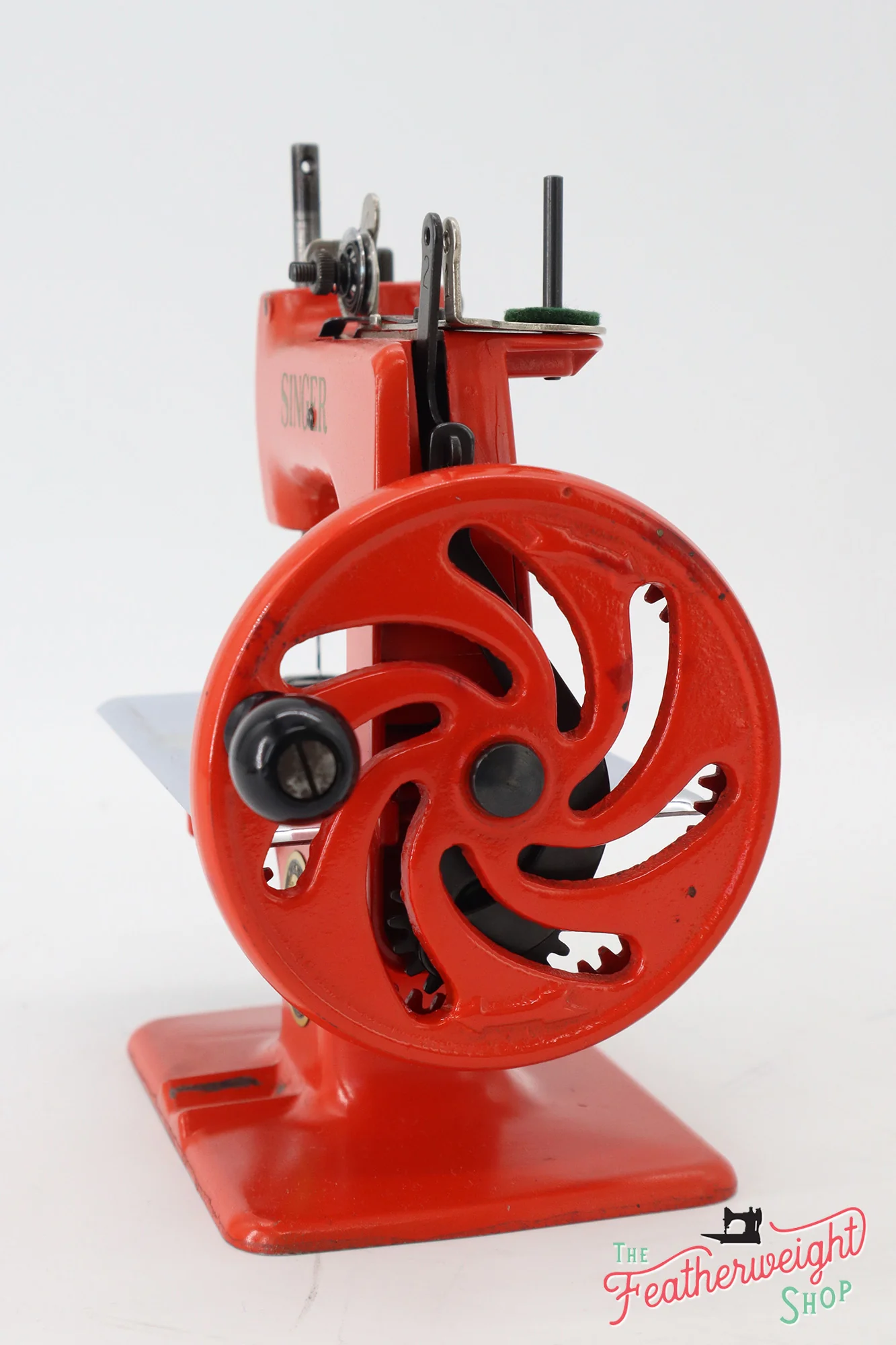Singer Sewhandy Model 20 - Original Poppy Red - RARE - Image 6