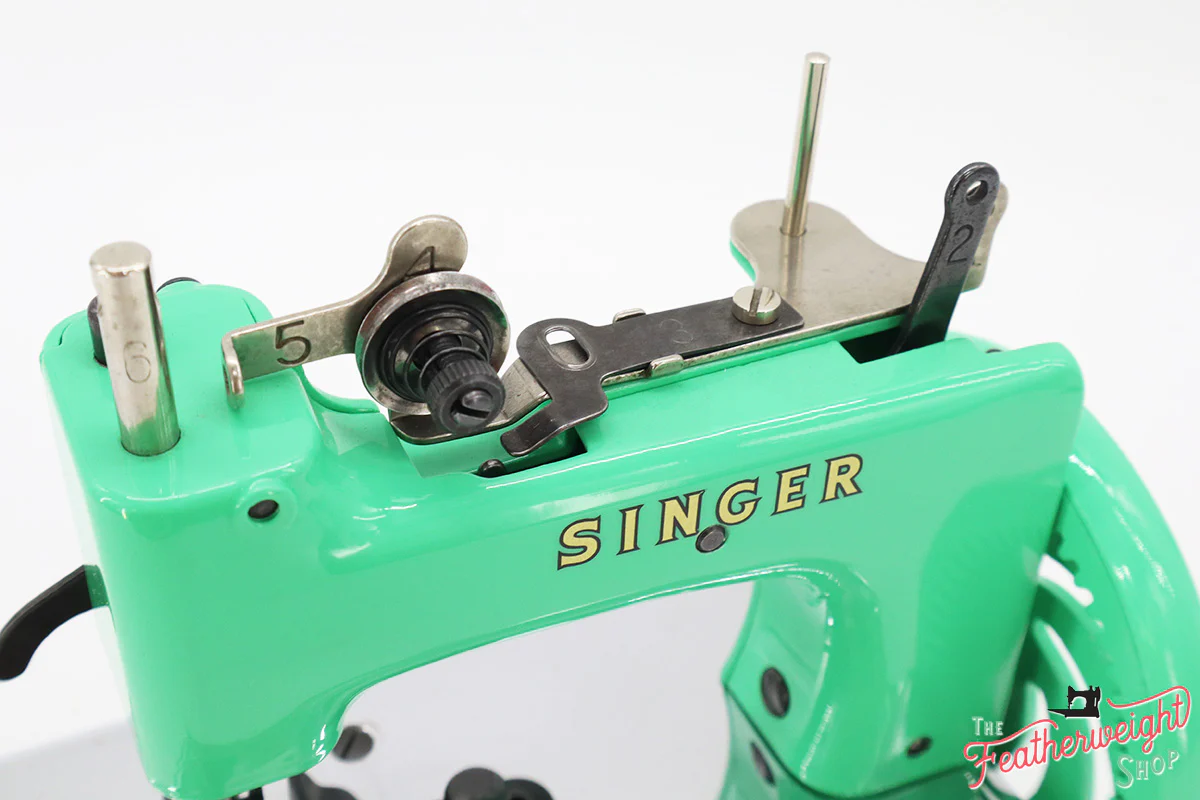 Singer Sewhandy Model 20 - Fully Restored in Minty Mint Candy Green - Image 9