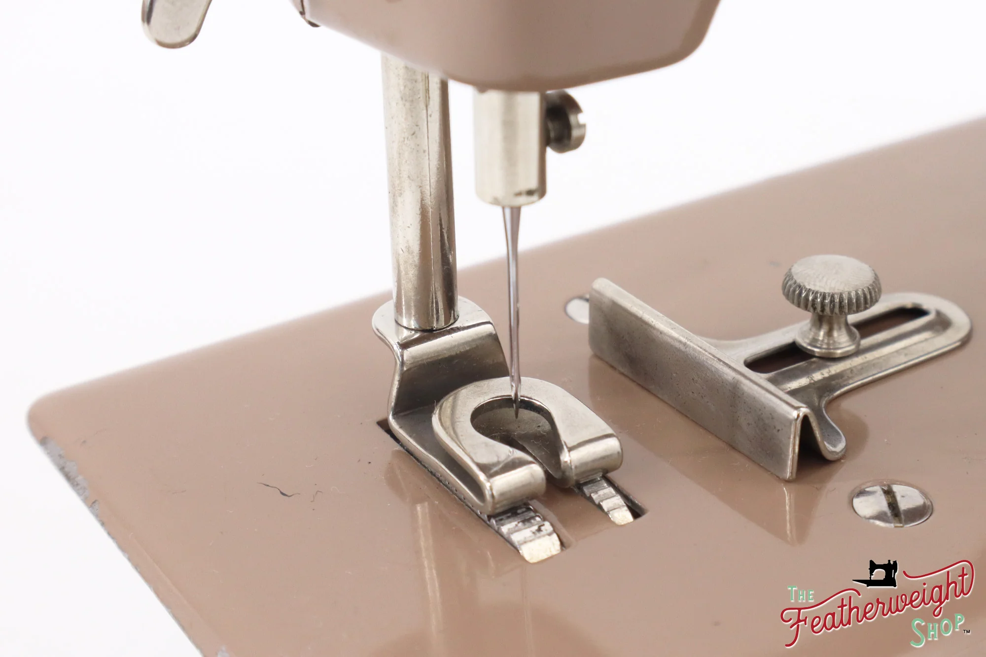 Singer Sewhandy Model 20 - Safari Brown - RARE, Complete Set - Image 12