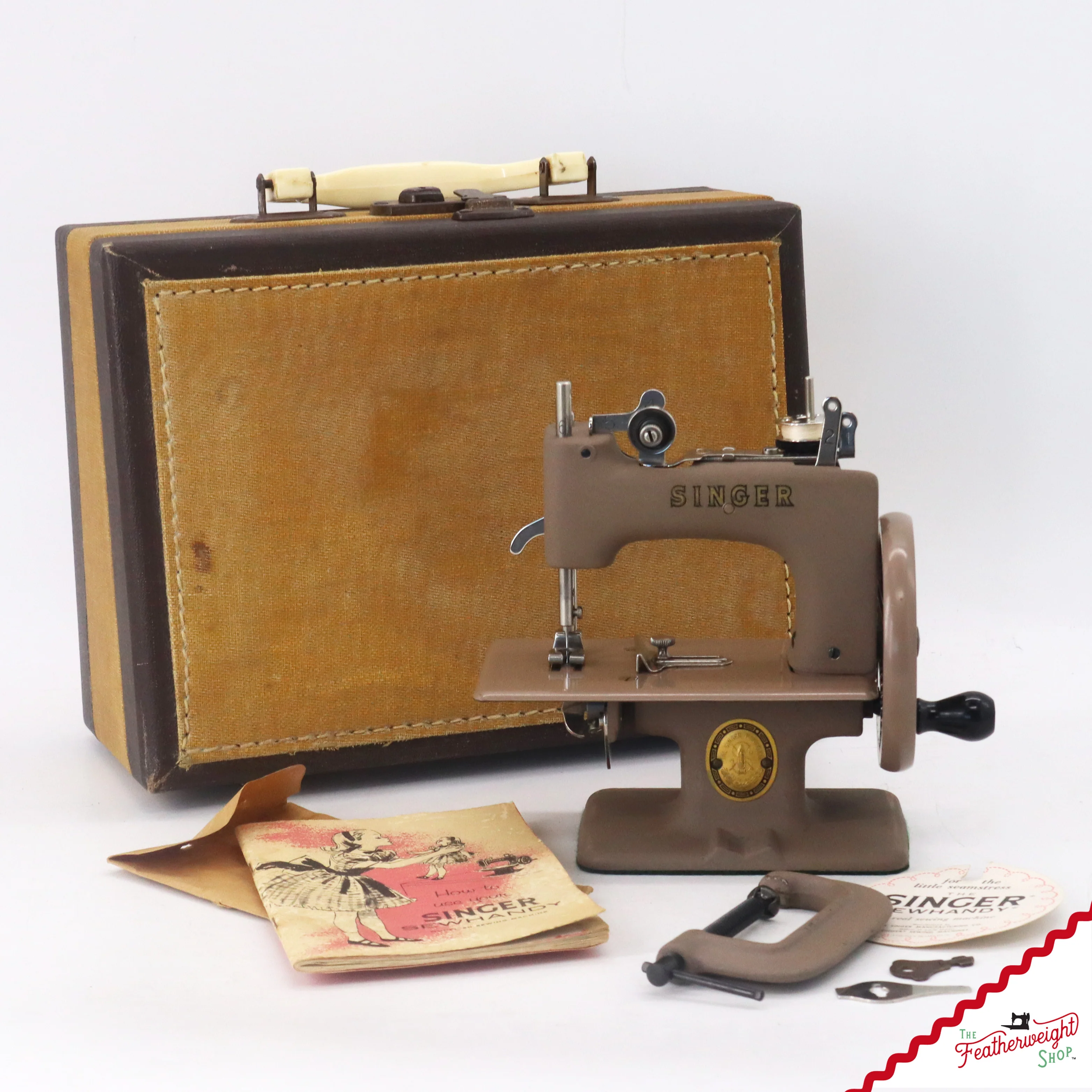 Singer Sewhandy Model 20 - Wrinkle / Warm Taupe, Complete Case Set! June 2025