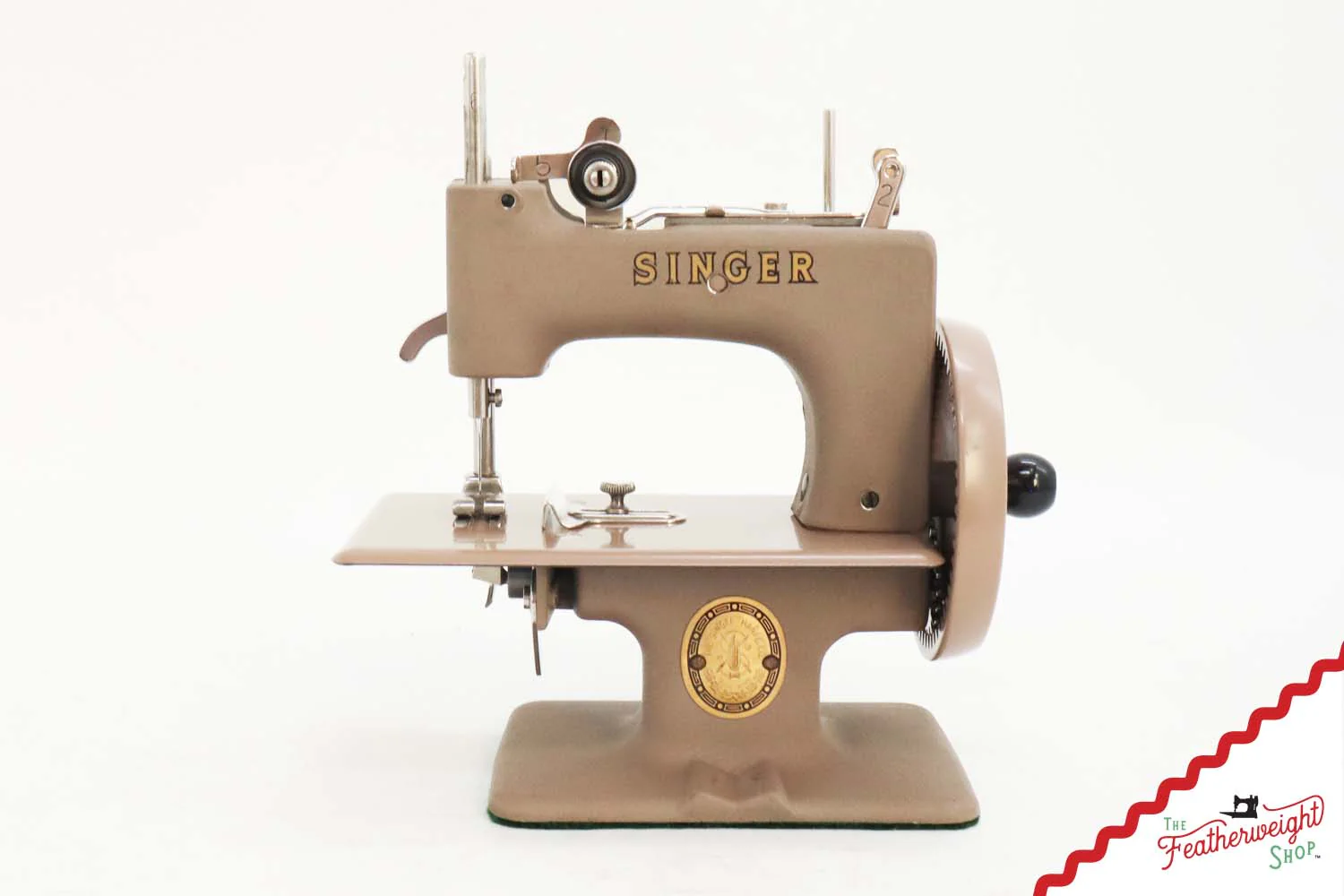 Singer Sewhandy Model 20 - Wrinkle / Warm Taupe, Complete Set! January 2026 - Image 2