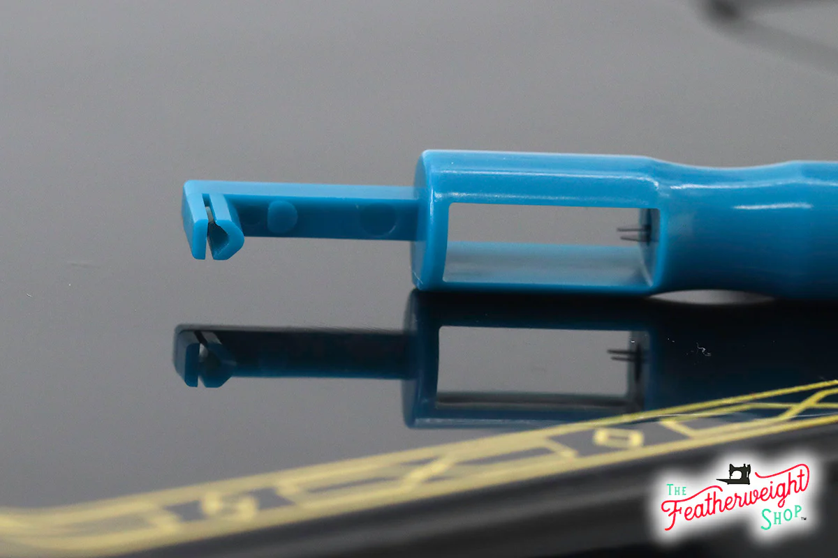 Needle Threader, SUPER EASY Machine Needle Inserter & Threader - Image 5