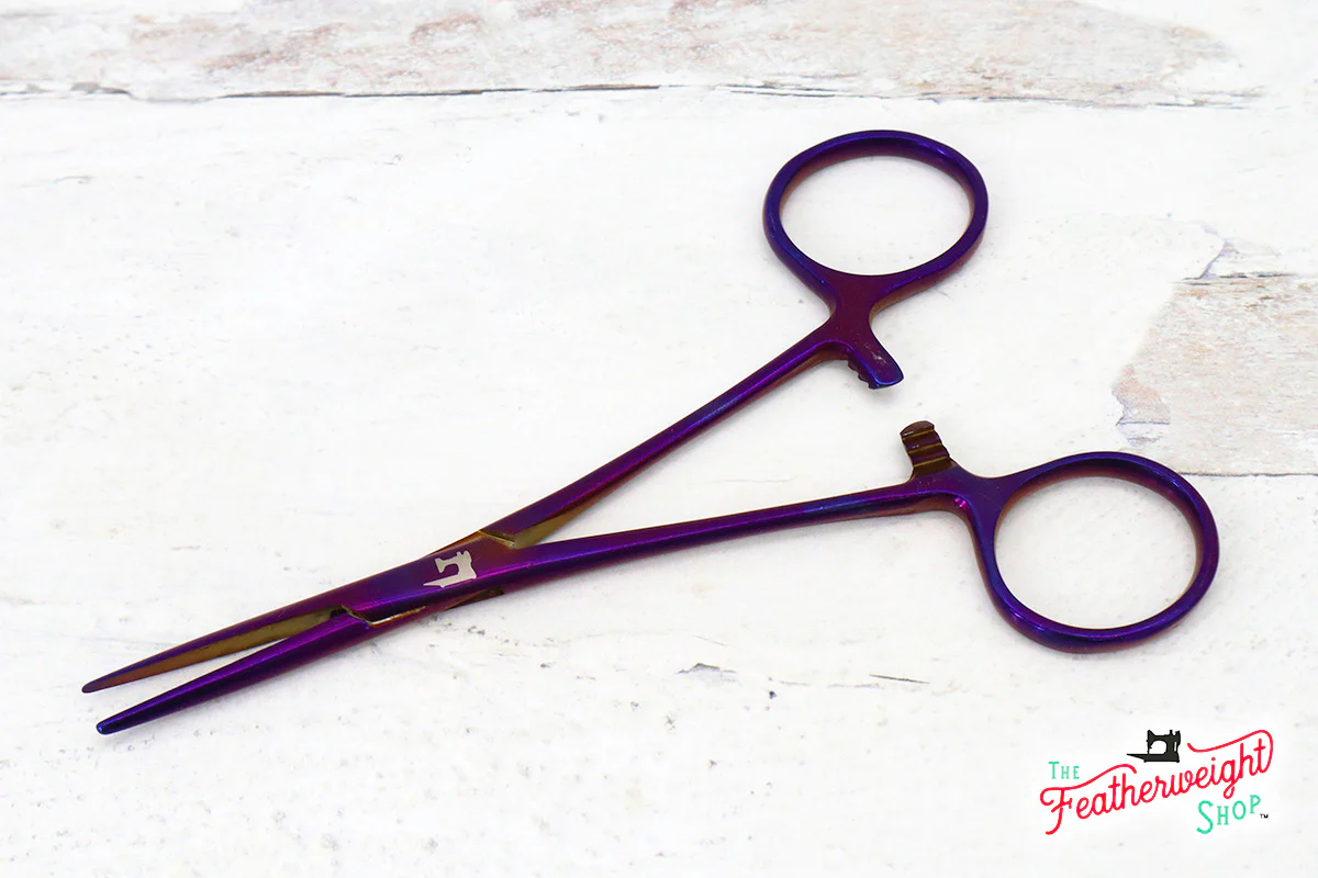 Thread-O-Stat, DARK LILAC PURPLE Featherweight Thread Grabber - Image 2