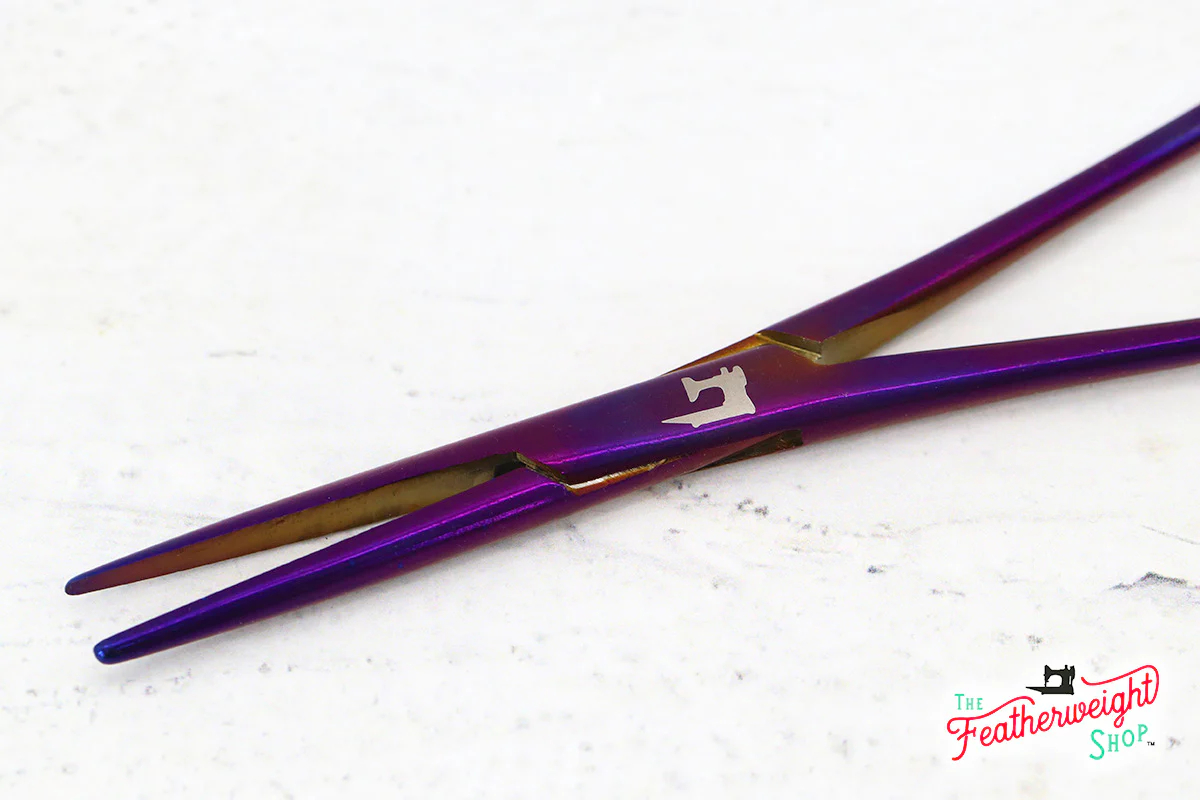 Thread-O-Stat, DARK LILAC PURPLE Featherweight Thread Grabber - Image 3